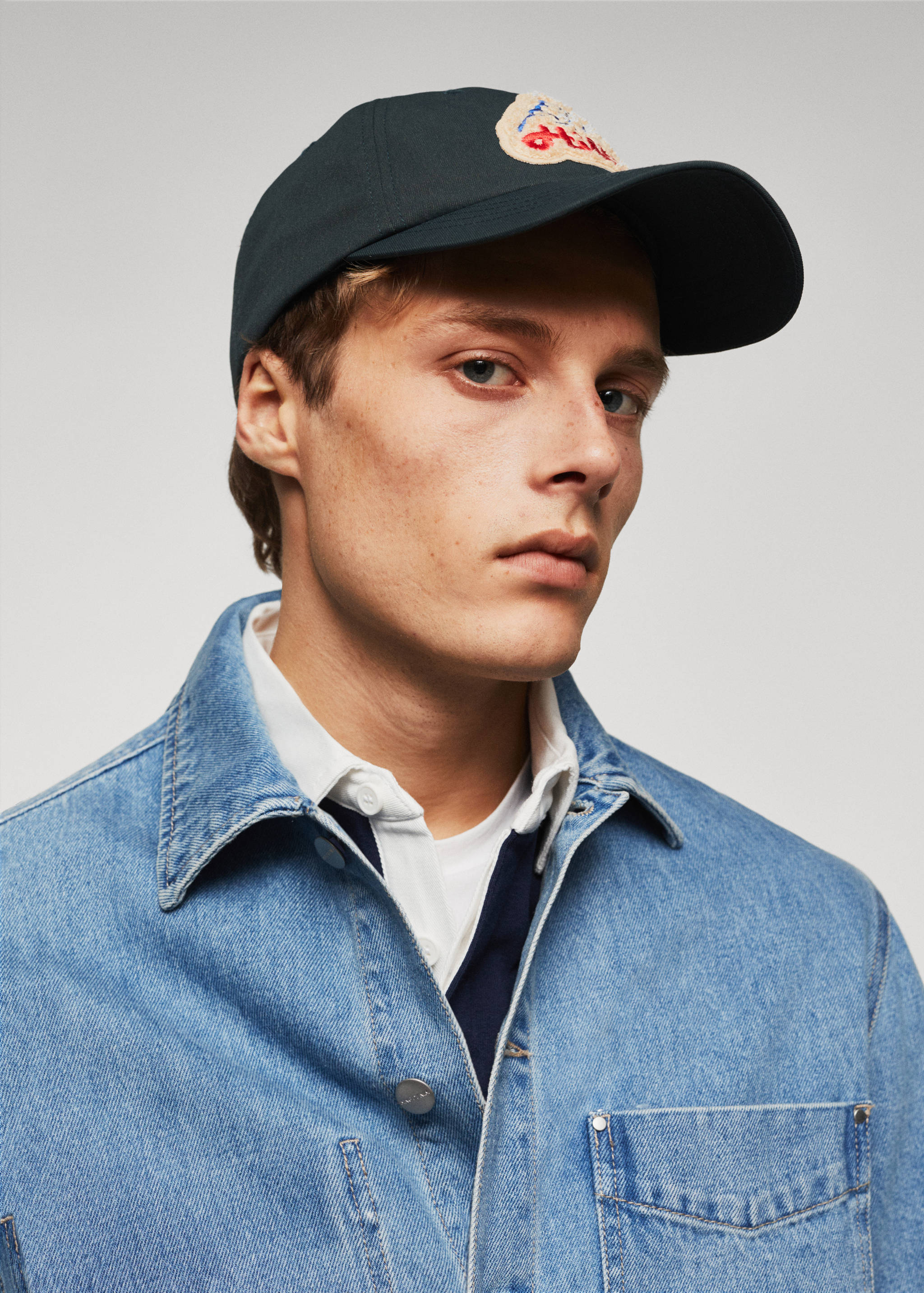 Patch combined cap - Details of the article 9