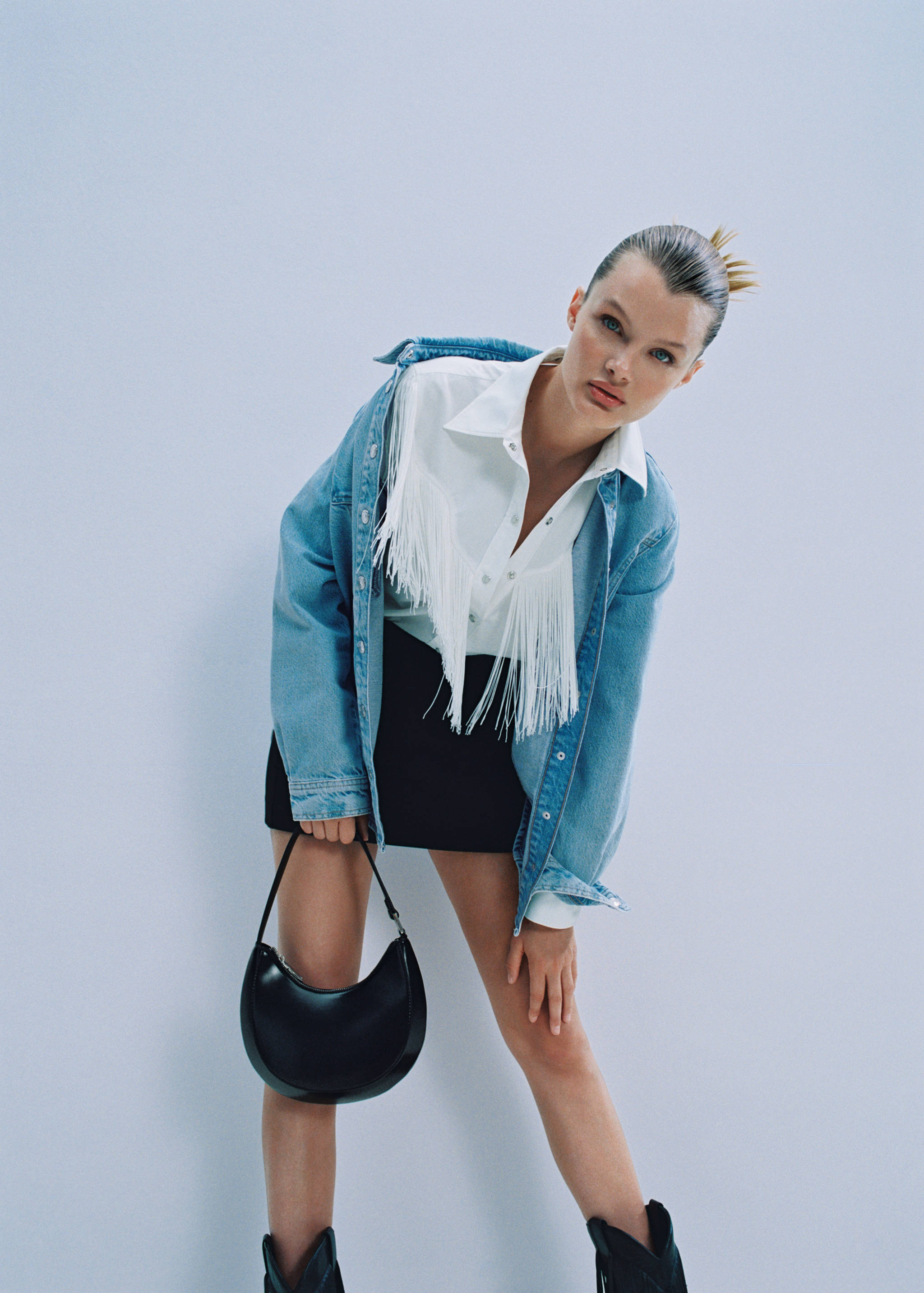 Ovale Tasche mit kurzem Henkel - Allgemeine Ansicht