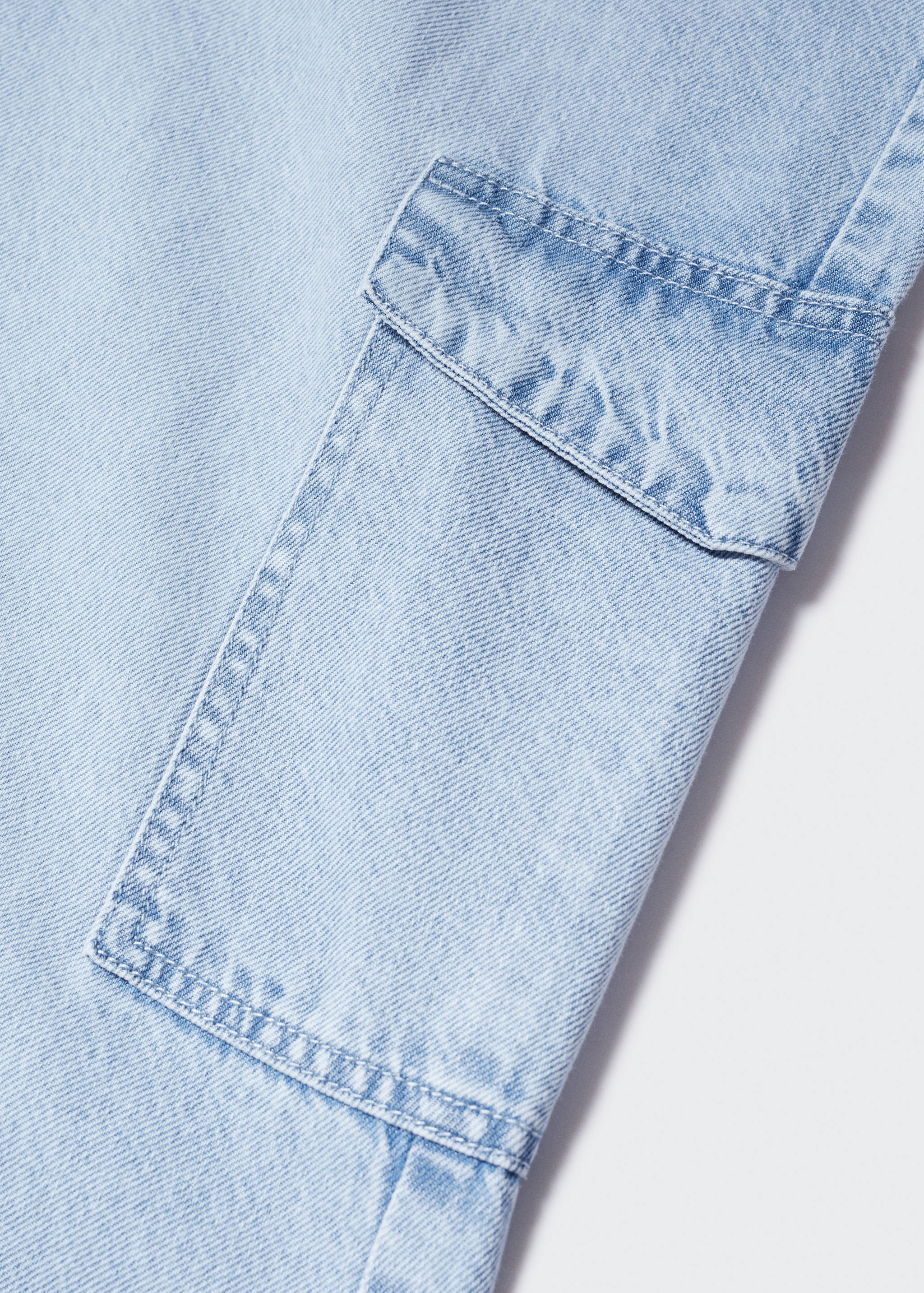 Cargo trousers with pocket - Details of the article 8