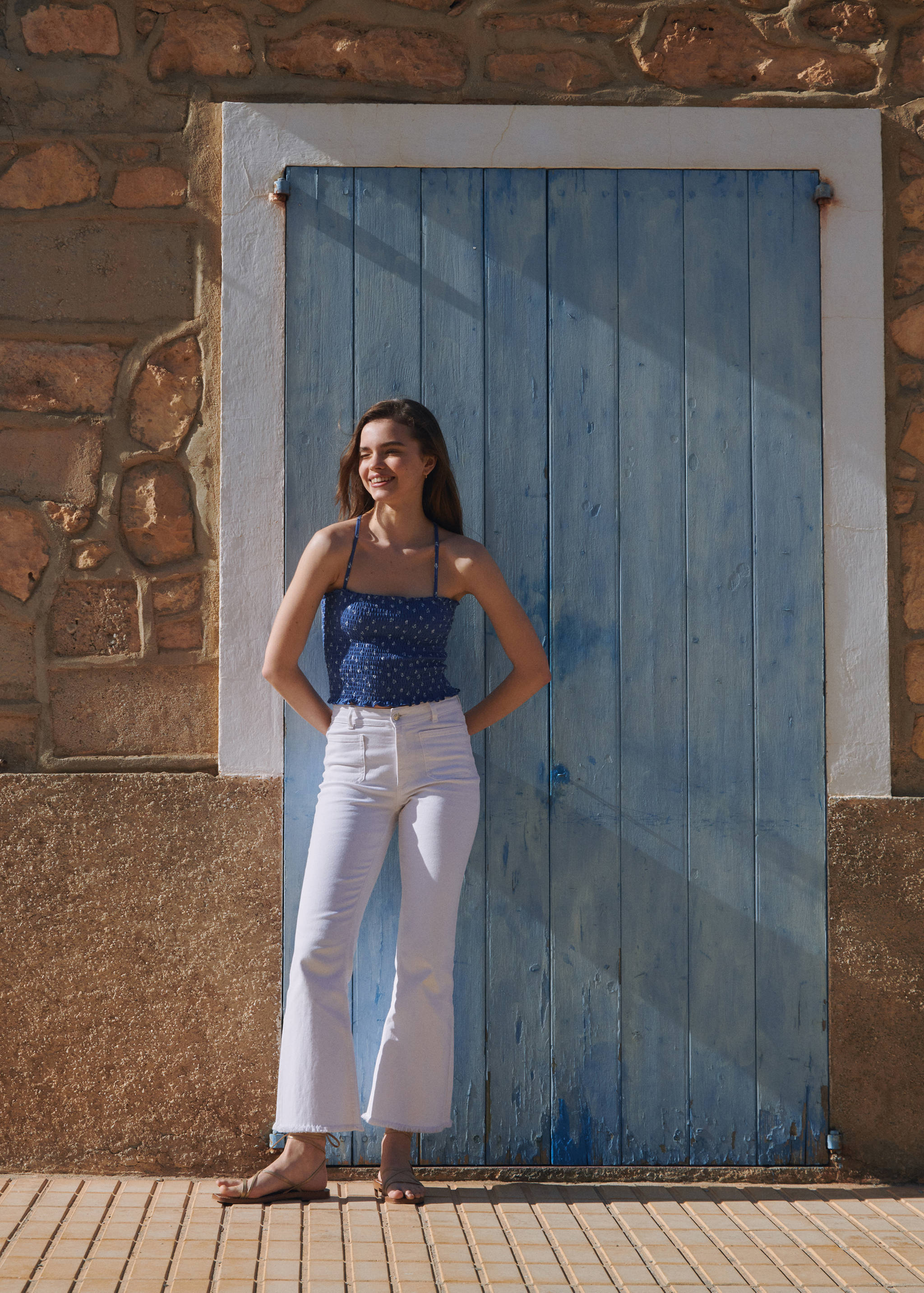Flared Jeans mit Taschen - Detail des Artikels 5