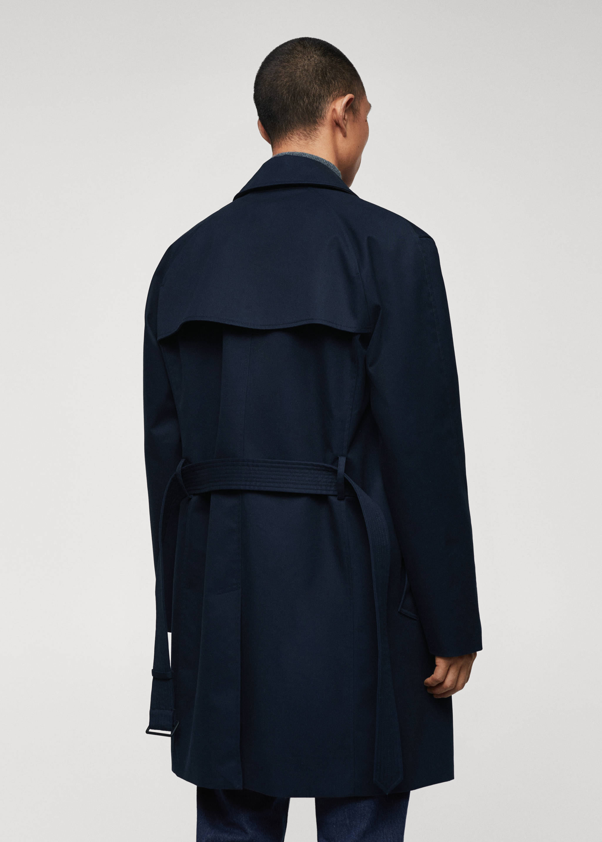 Classic water-repellent trench coat - Reverse of the article