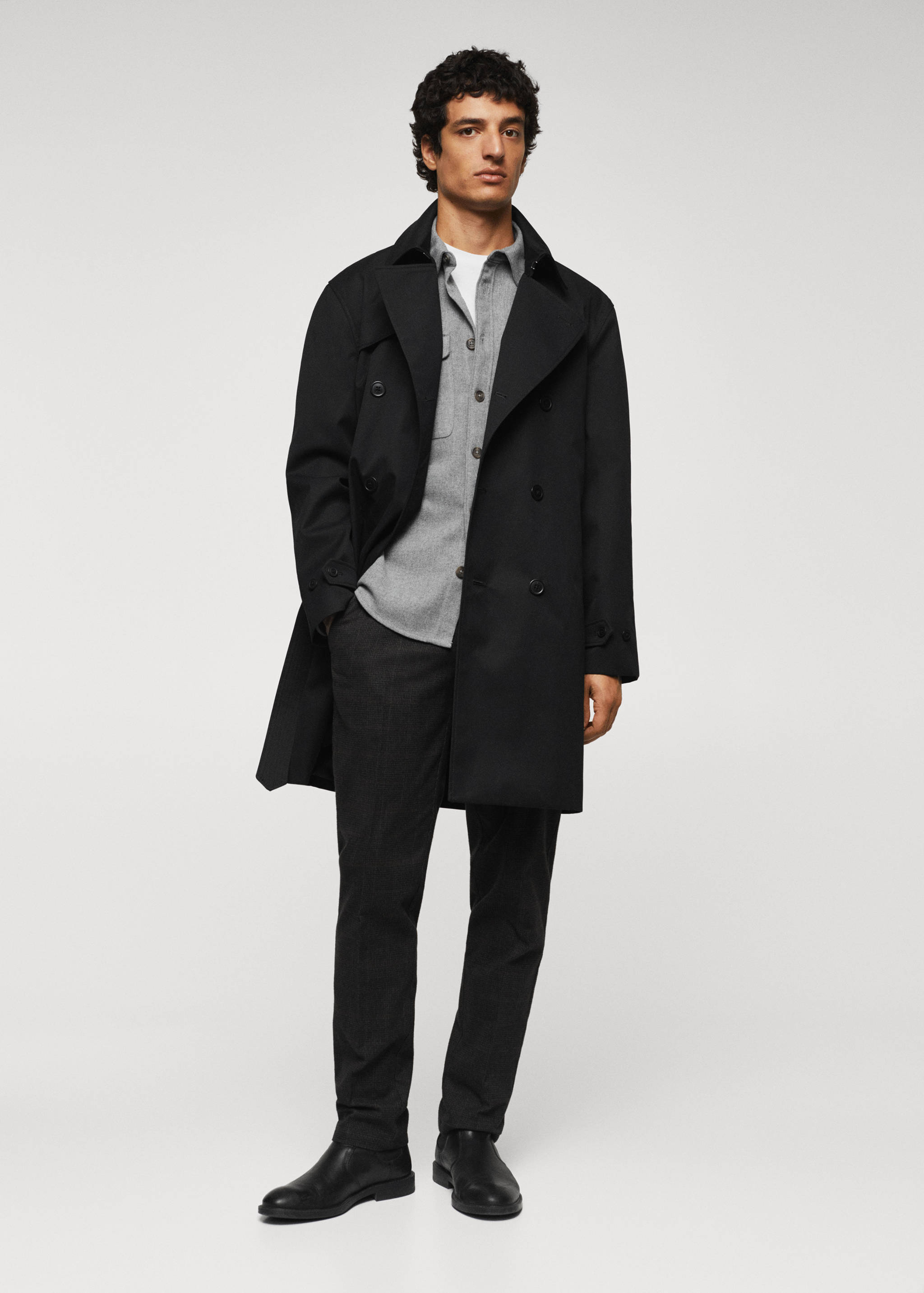 Classic water-repellent trench coat - General plane