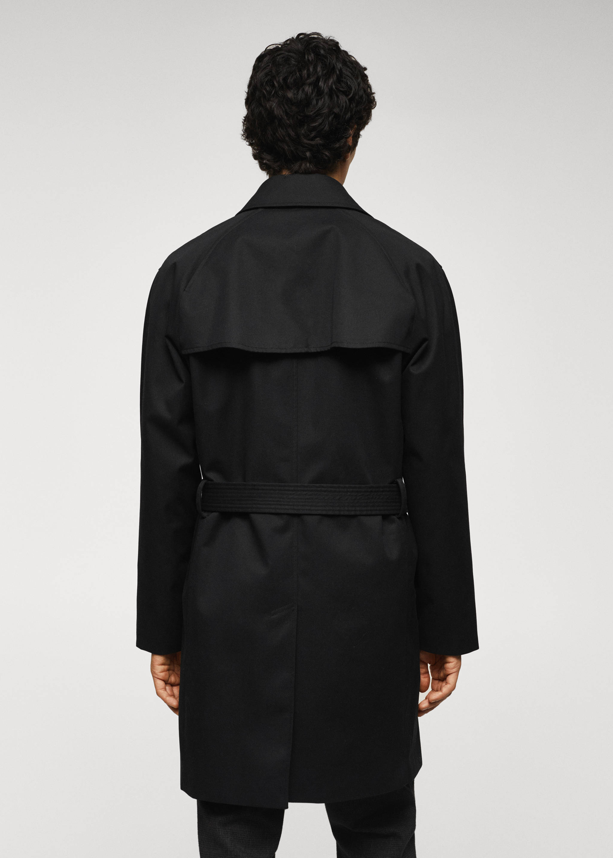 Classic water-repellent trench coat - Reverse of the article