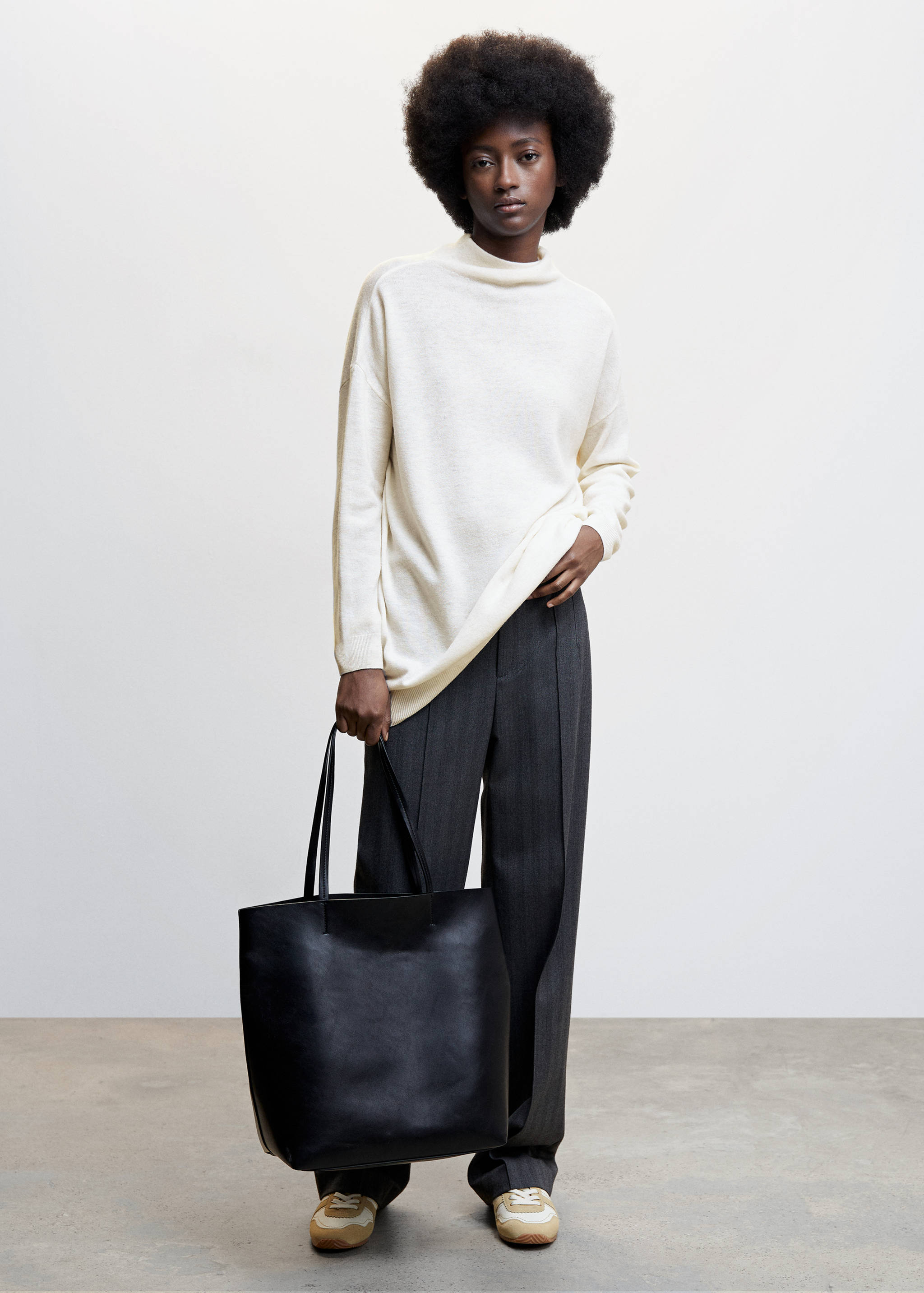 Pullover aus 100 % Wolle mit halbhohem Kragen - Allgemeine Ansicht