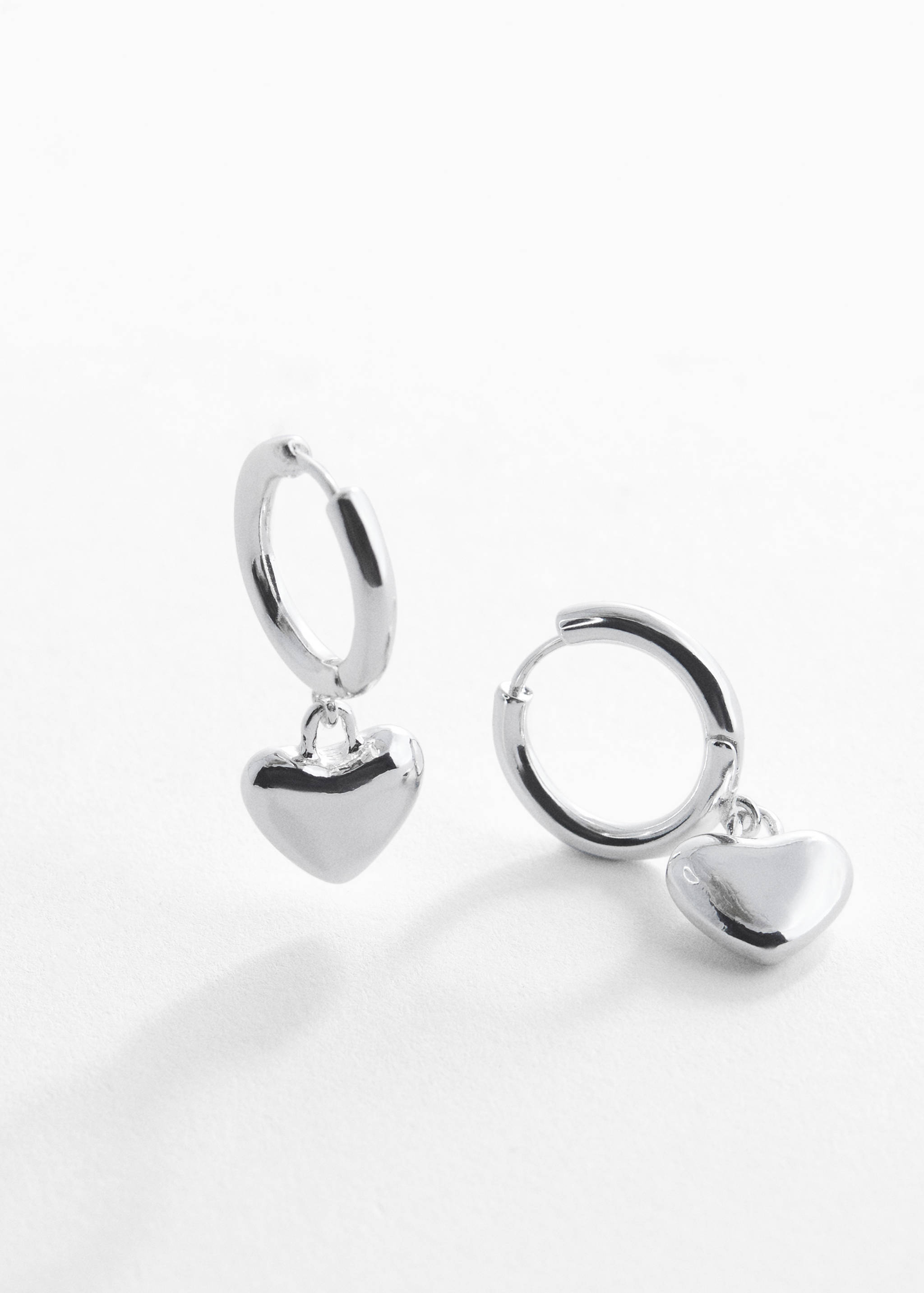 Pendientes corazón - Plano medio