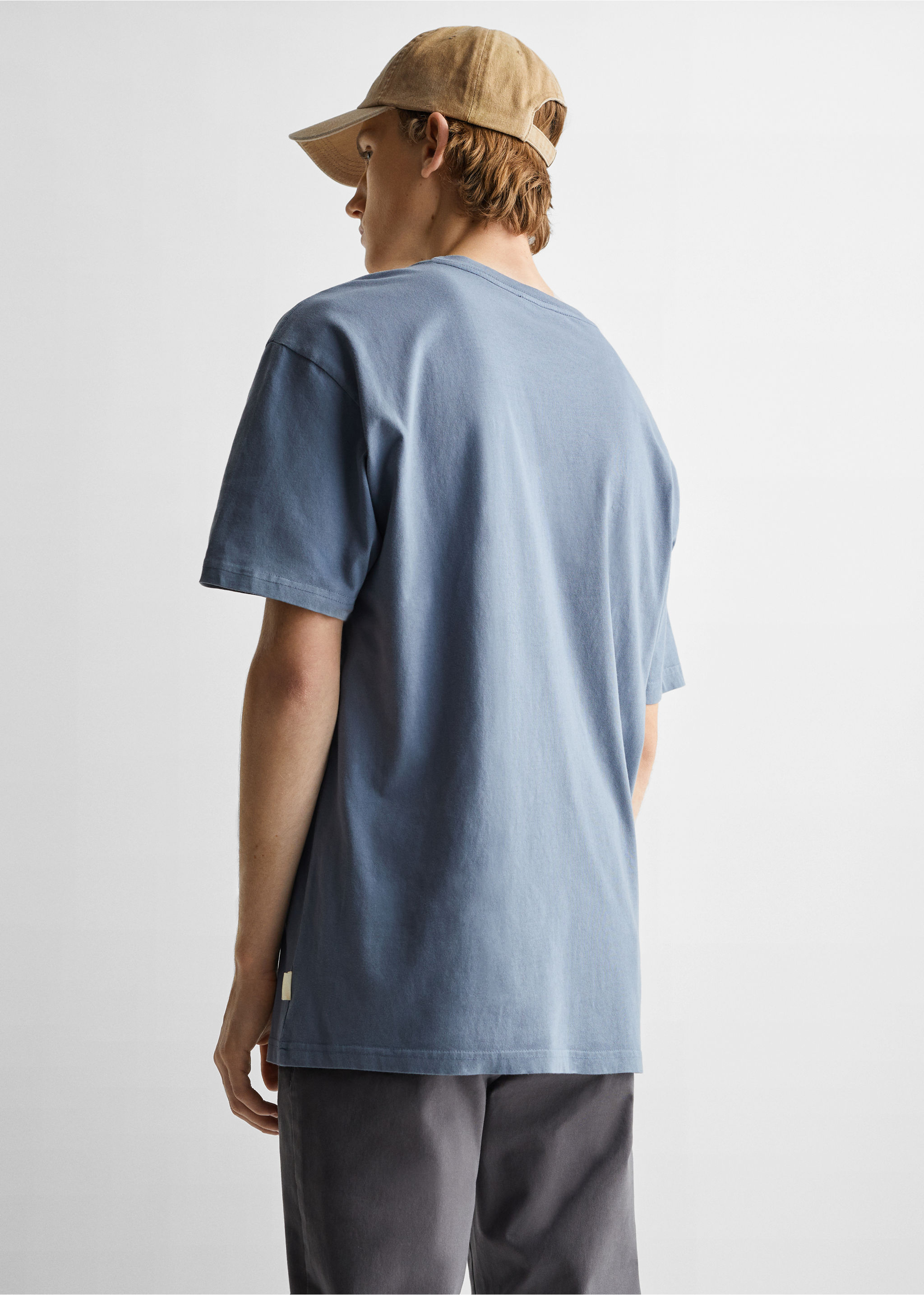 Basic oversized cotton t-shirt - Reverse of the article