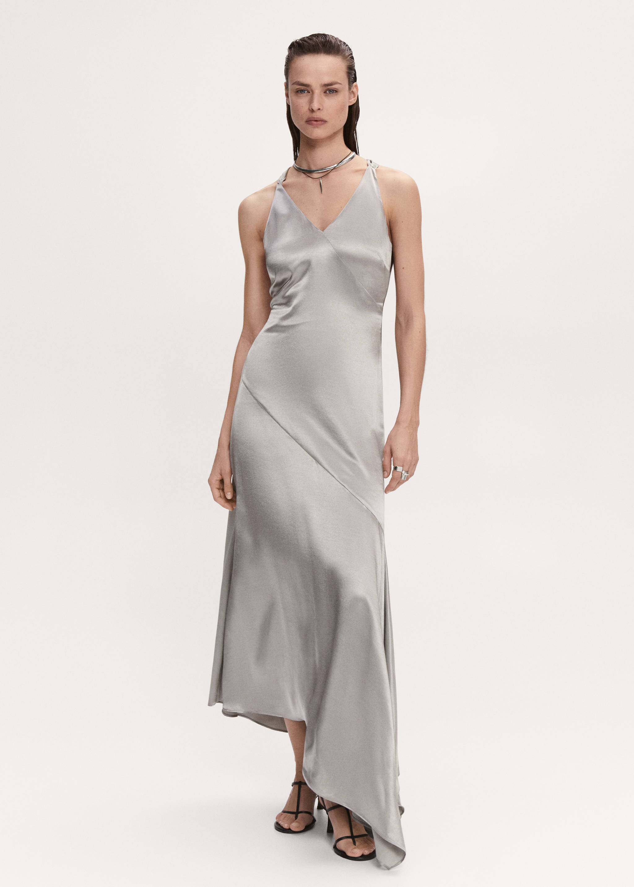 Asymmetrical satin-finish dress with asymmetrical hem - General plane