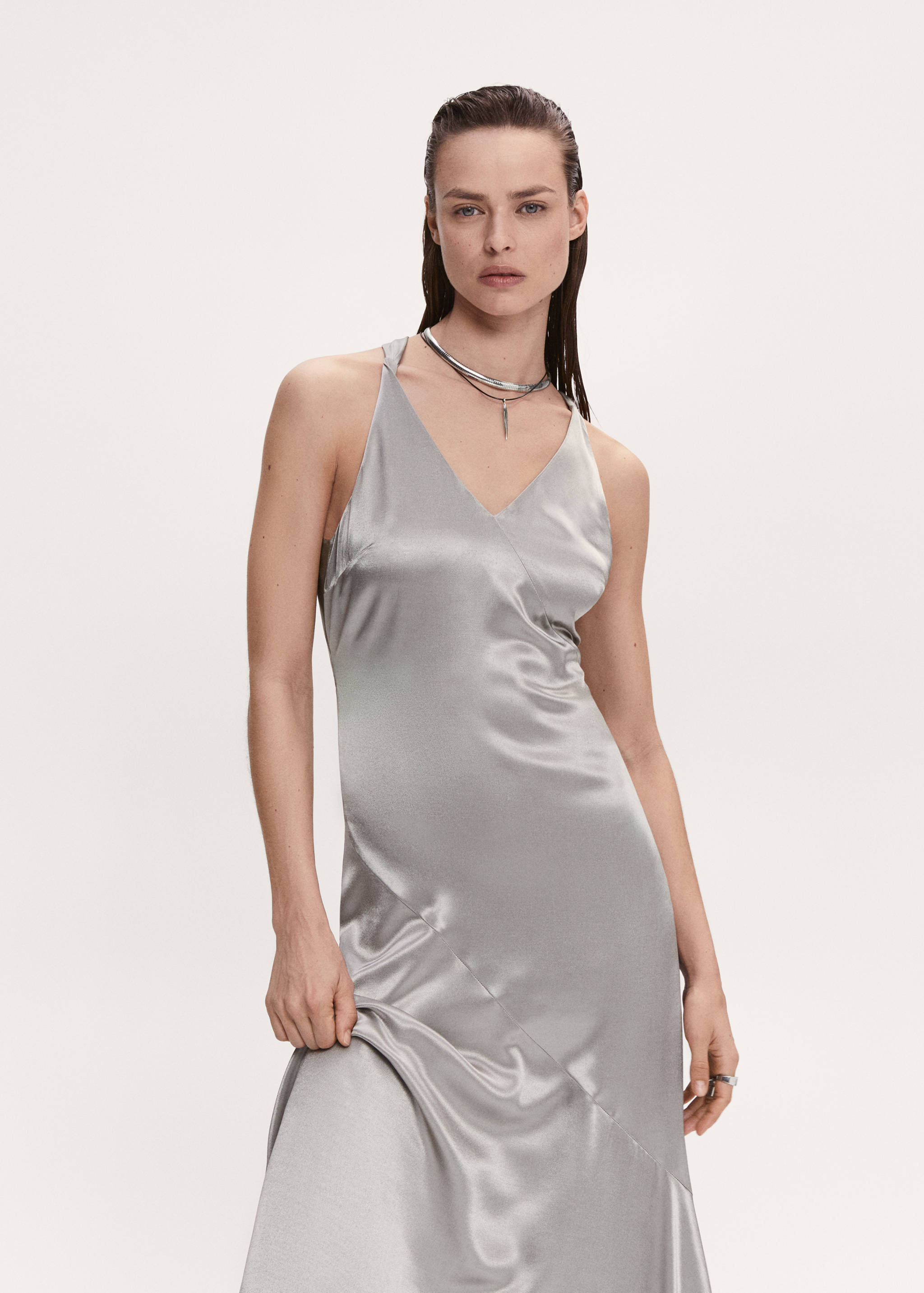 Asymmetrical satin-finish dress with asymmetrical hem - Medium plane