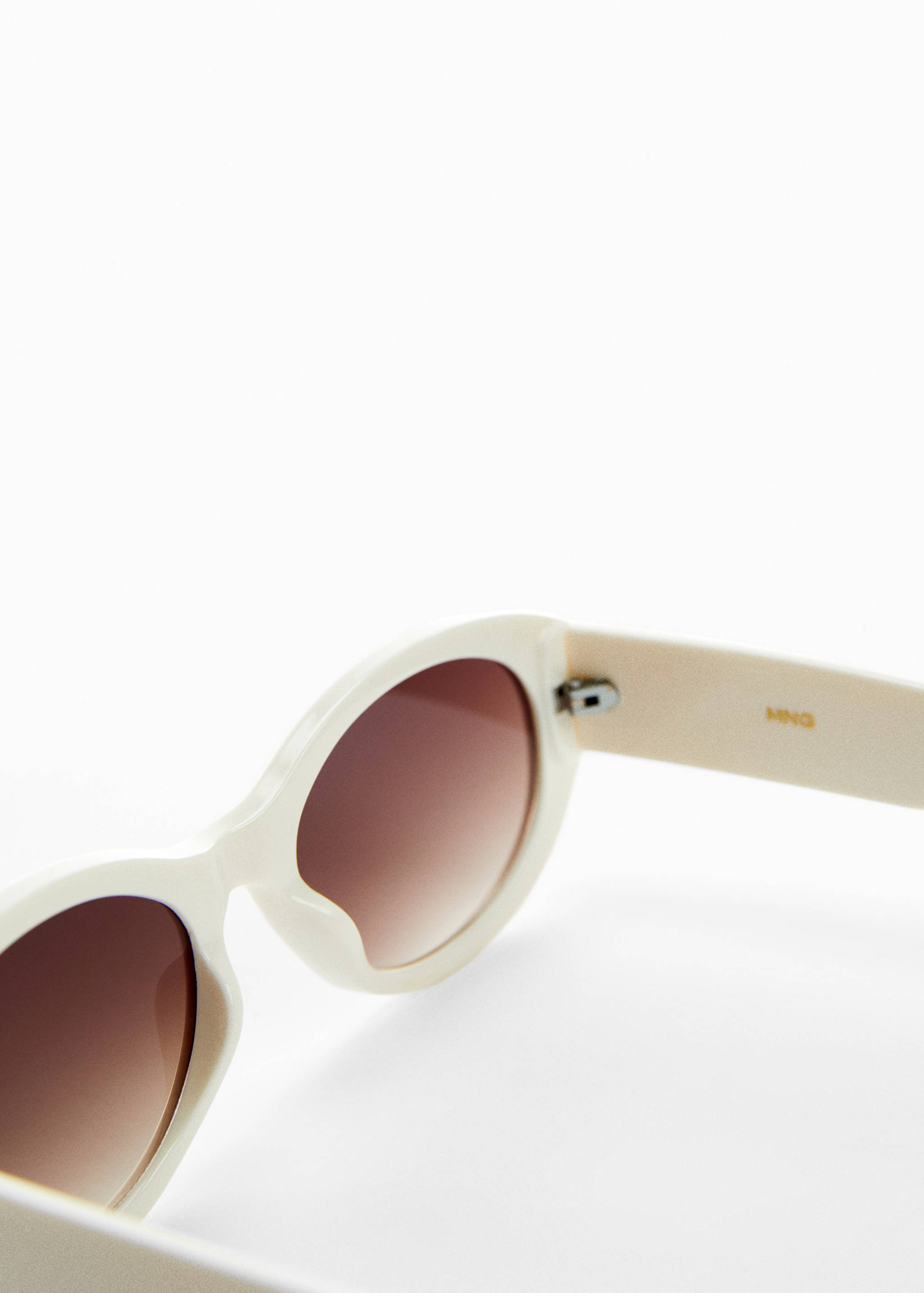 Oval sunglasses - Details of the article 1