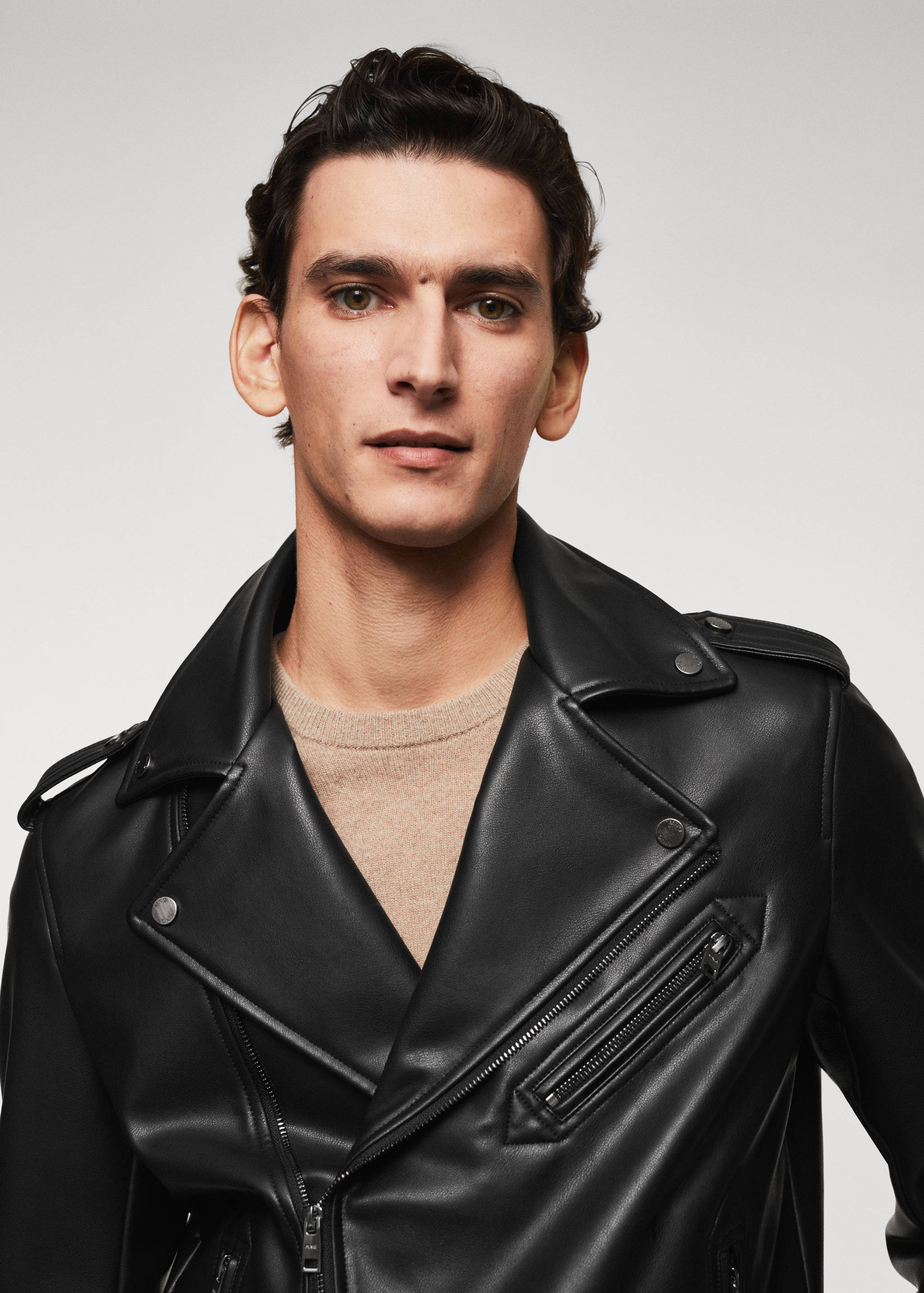 Caçadora biker efecte pell - Detall de l'article 1