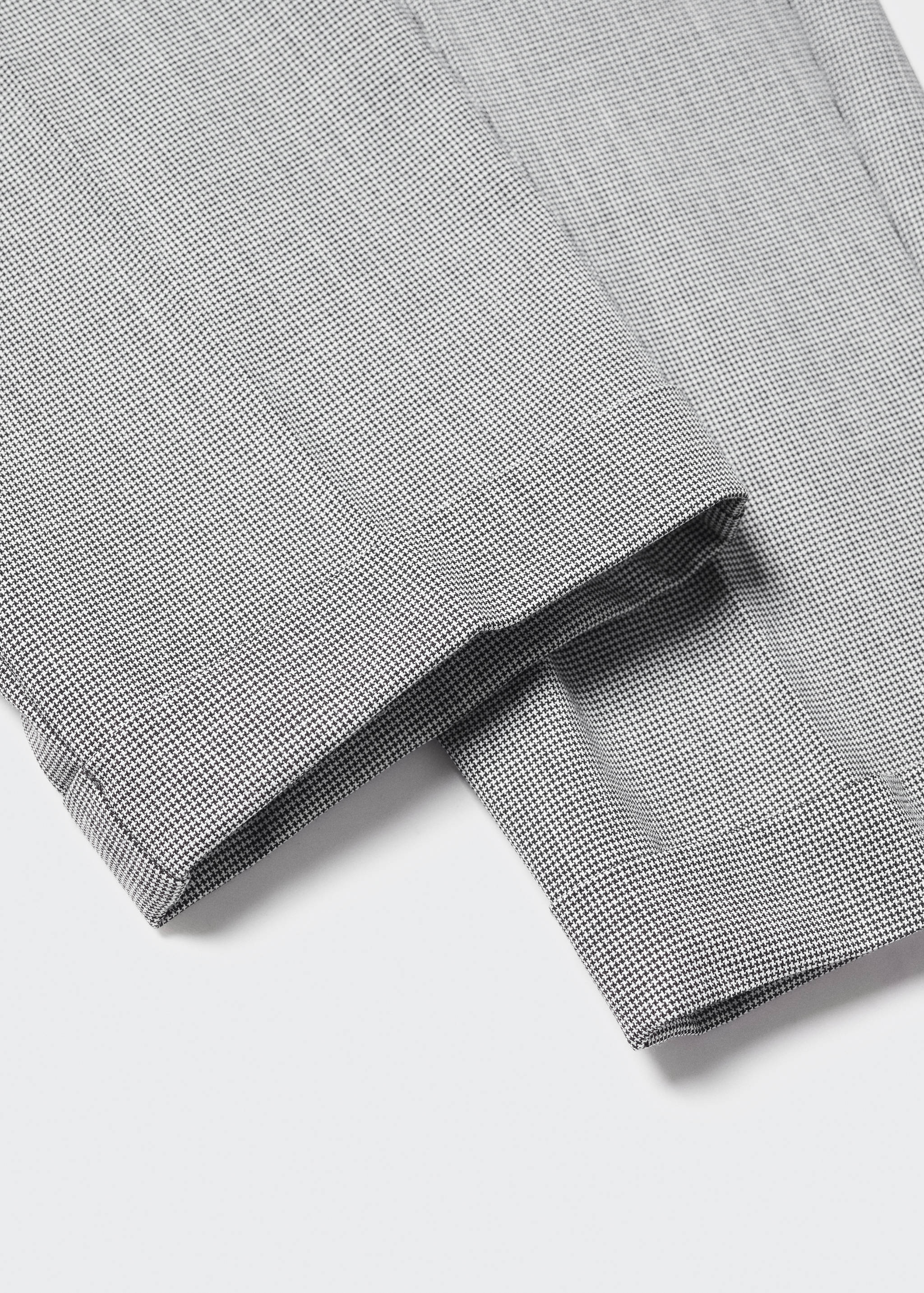 Pleated slim-fit trousers - Details of the article 8