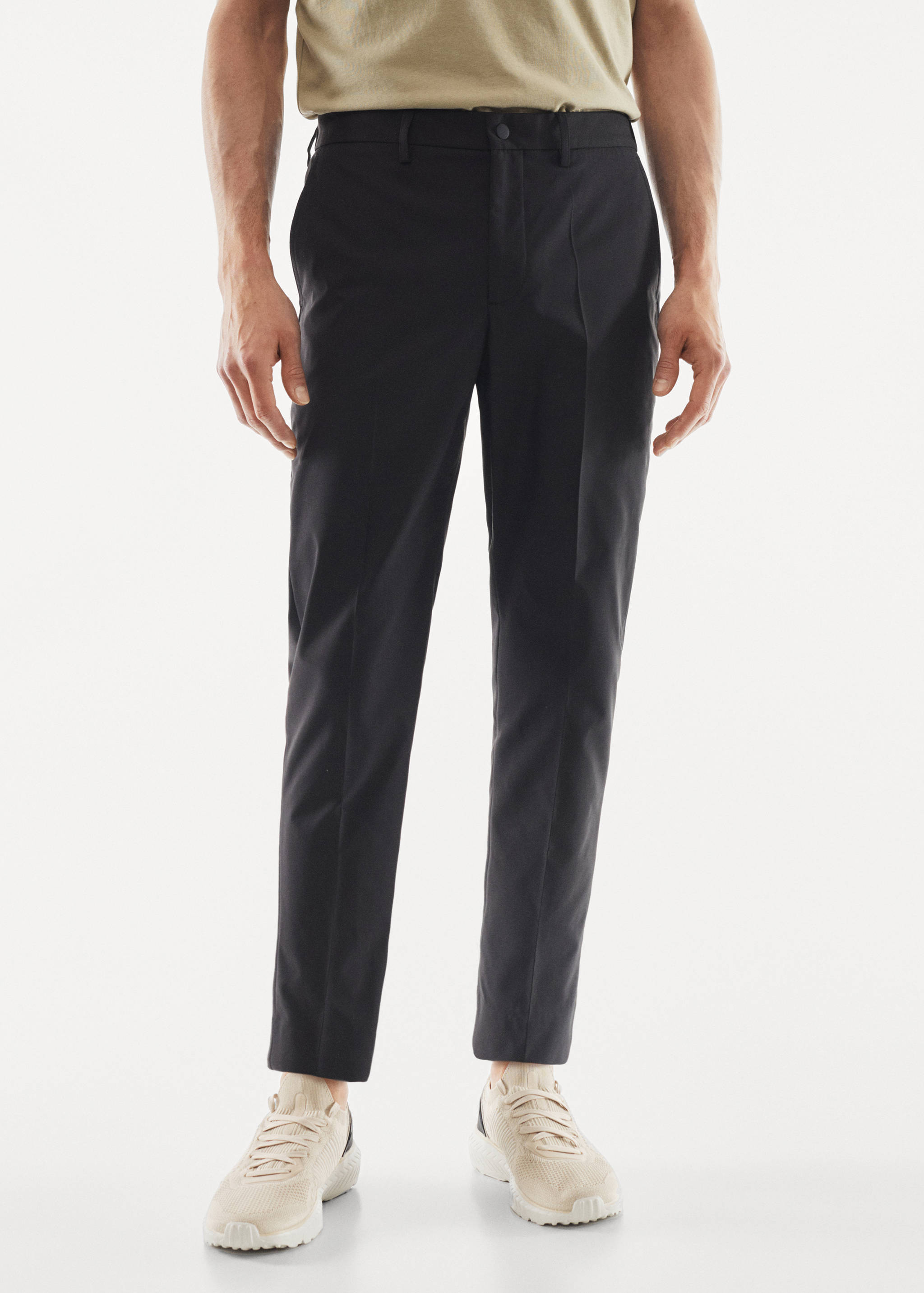 Pantalon costume slim fit tissu technique - Plan moyen