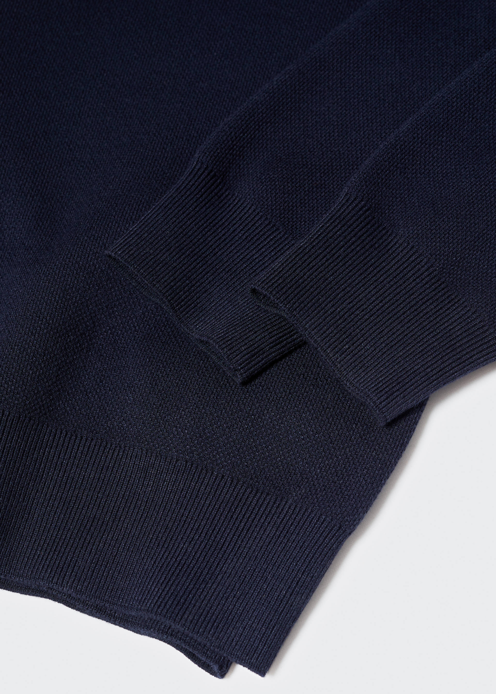 Pull-over respirant col rond - Détail de l'article 8