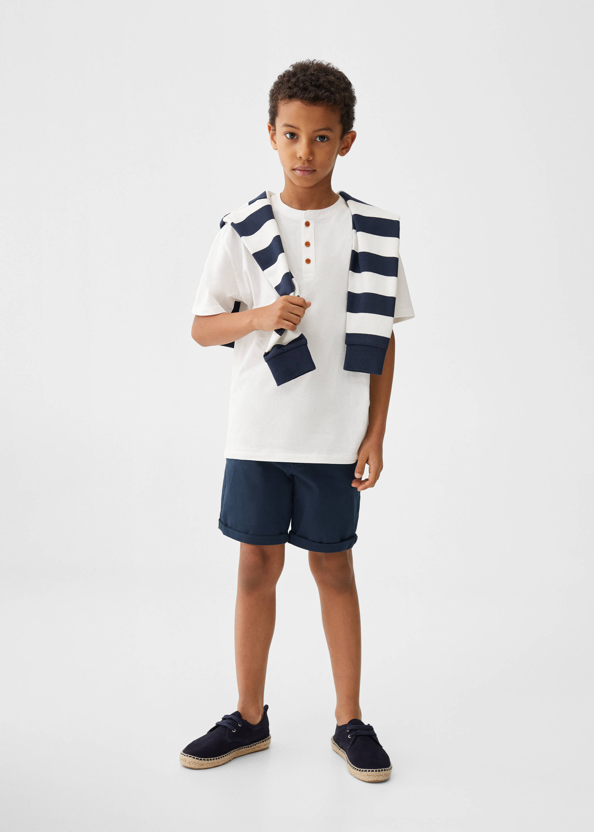 Camiseta cuello panadero - Plano general