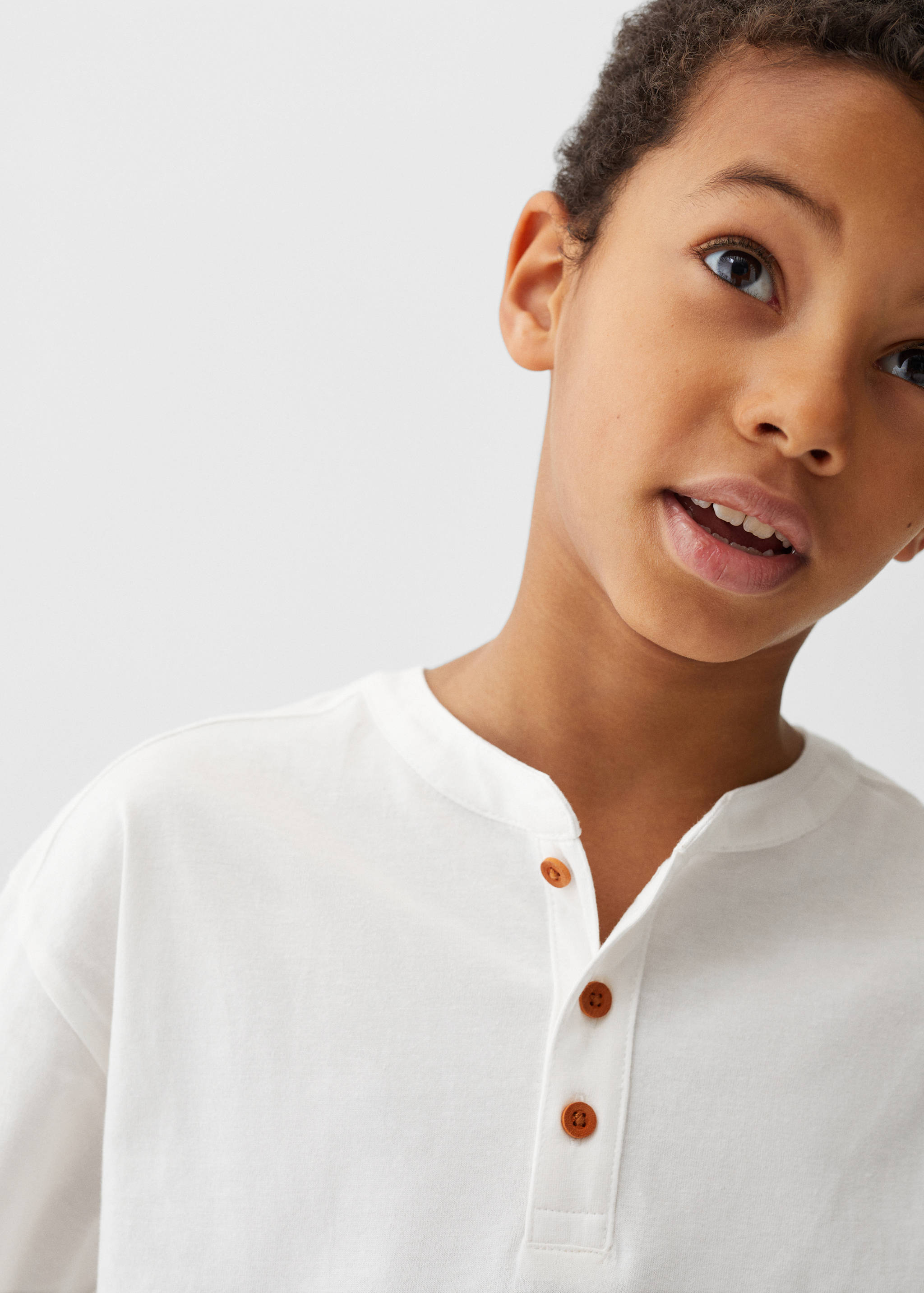 Camiseta cuello panadero - Detalle del artículo 1