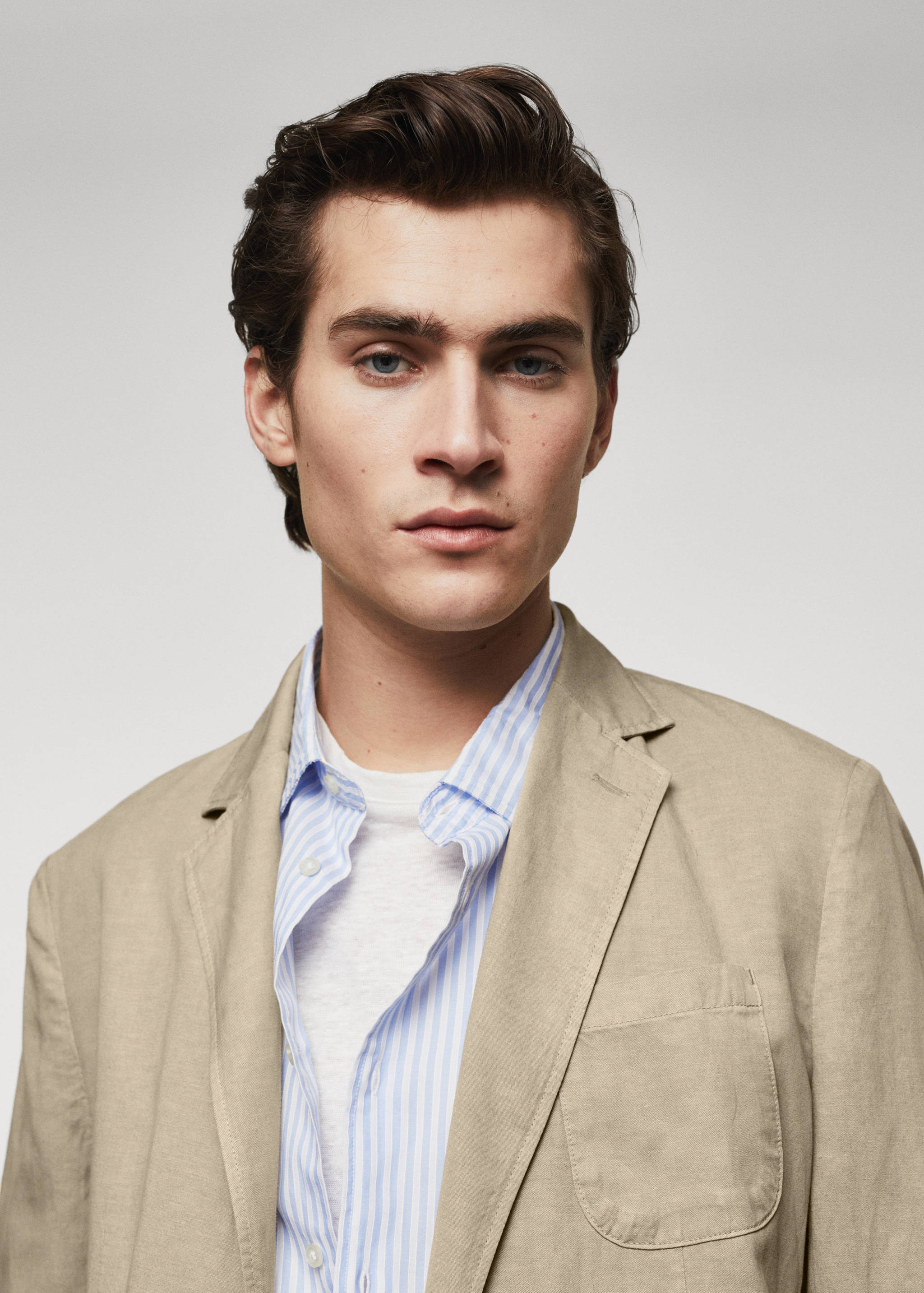 Slim Fit Blazer aus Leinen mit Baumwolle - Detail des Artikels 1