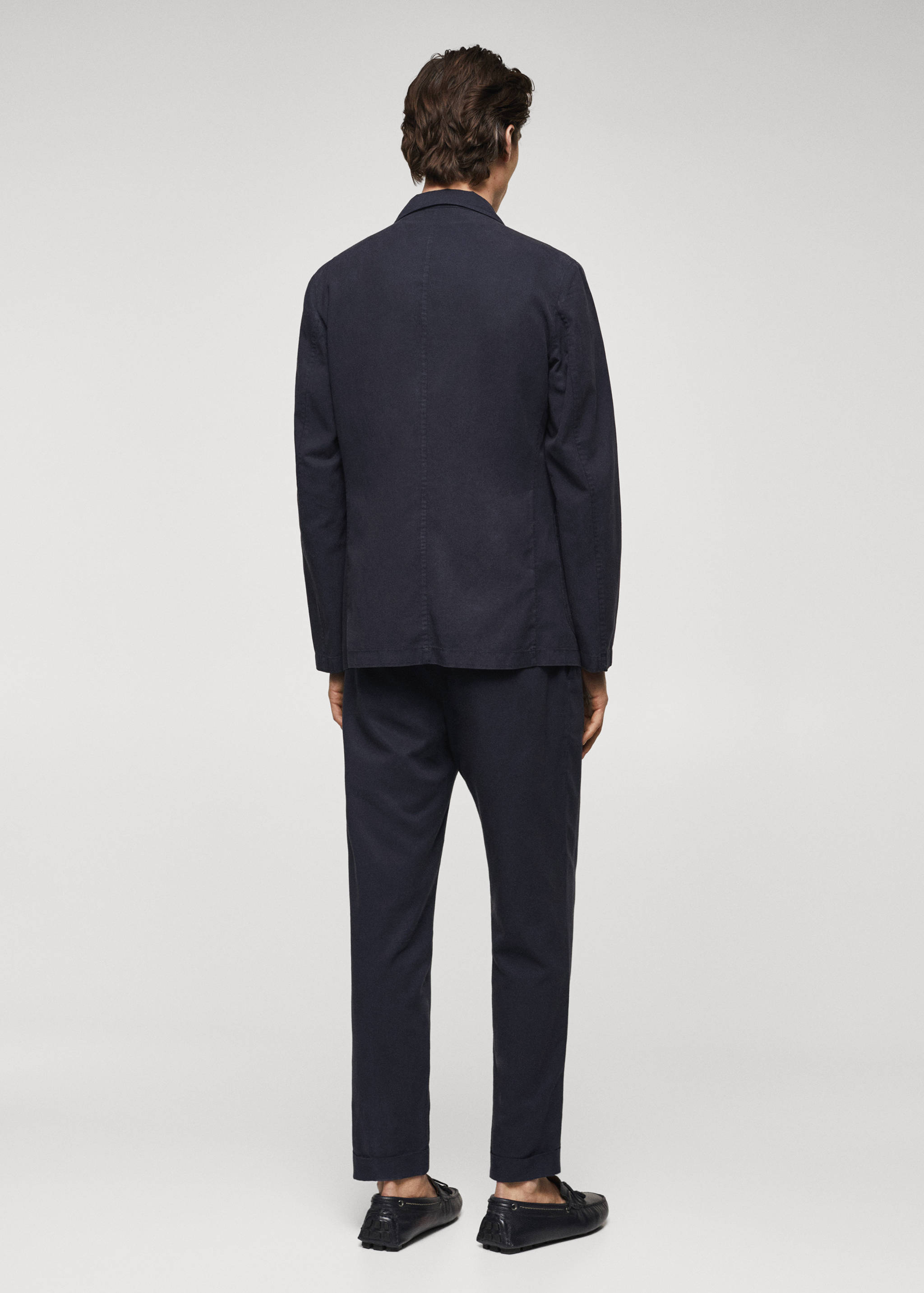 Slim Fit Blazer aus Leinen mit Baumwolle - Rückseite des Artikels