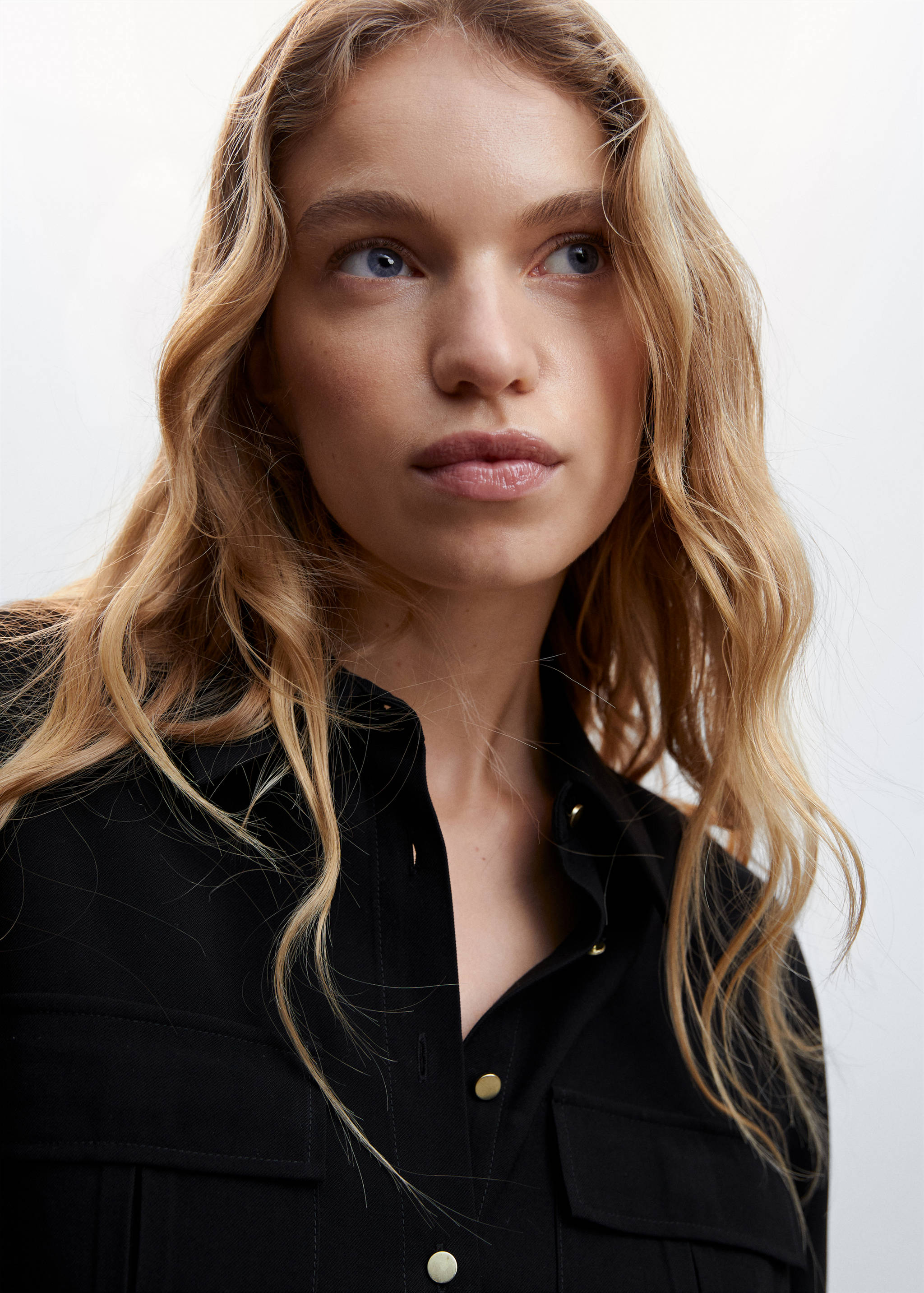 Black dress with belt and pockets - Details of the article 1