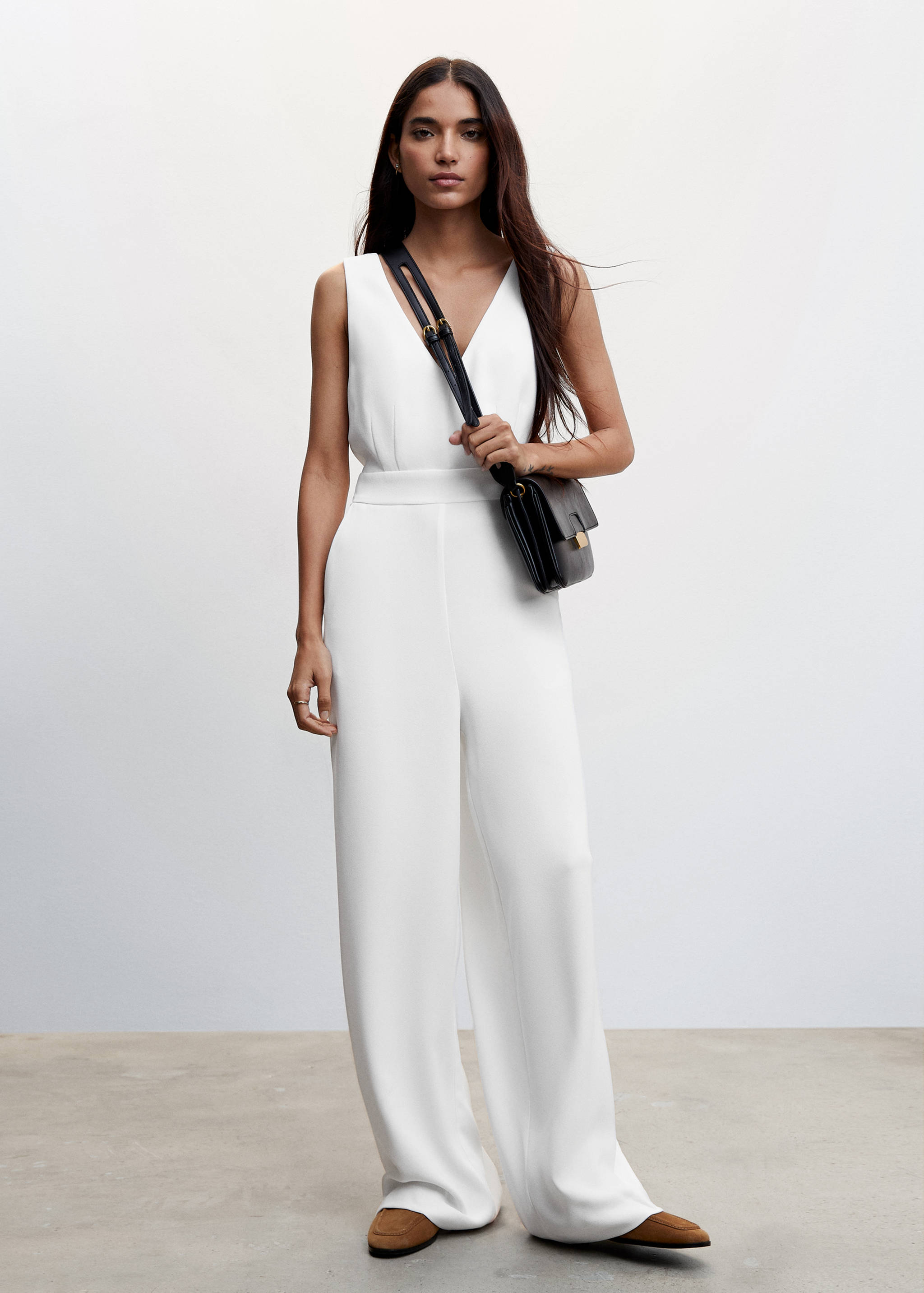 Mono jenny-l - Plano general