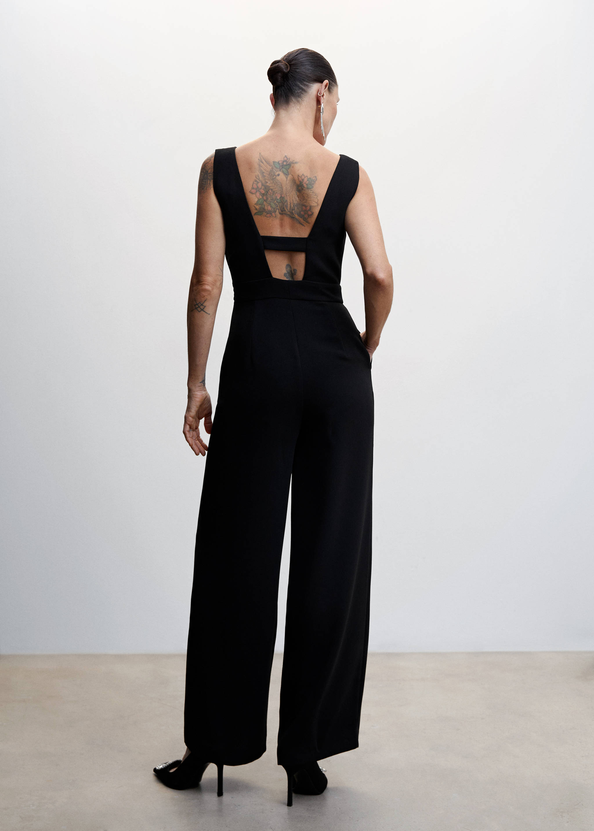 Mono jenny-l - Reverso del artículo