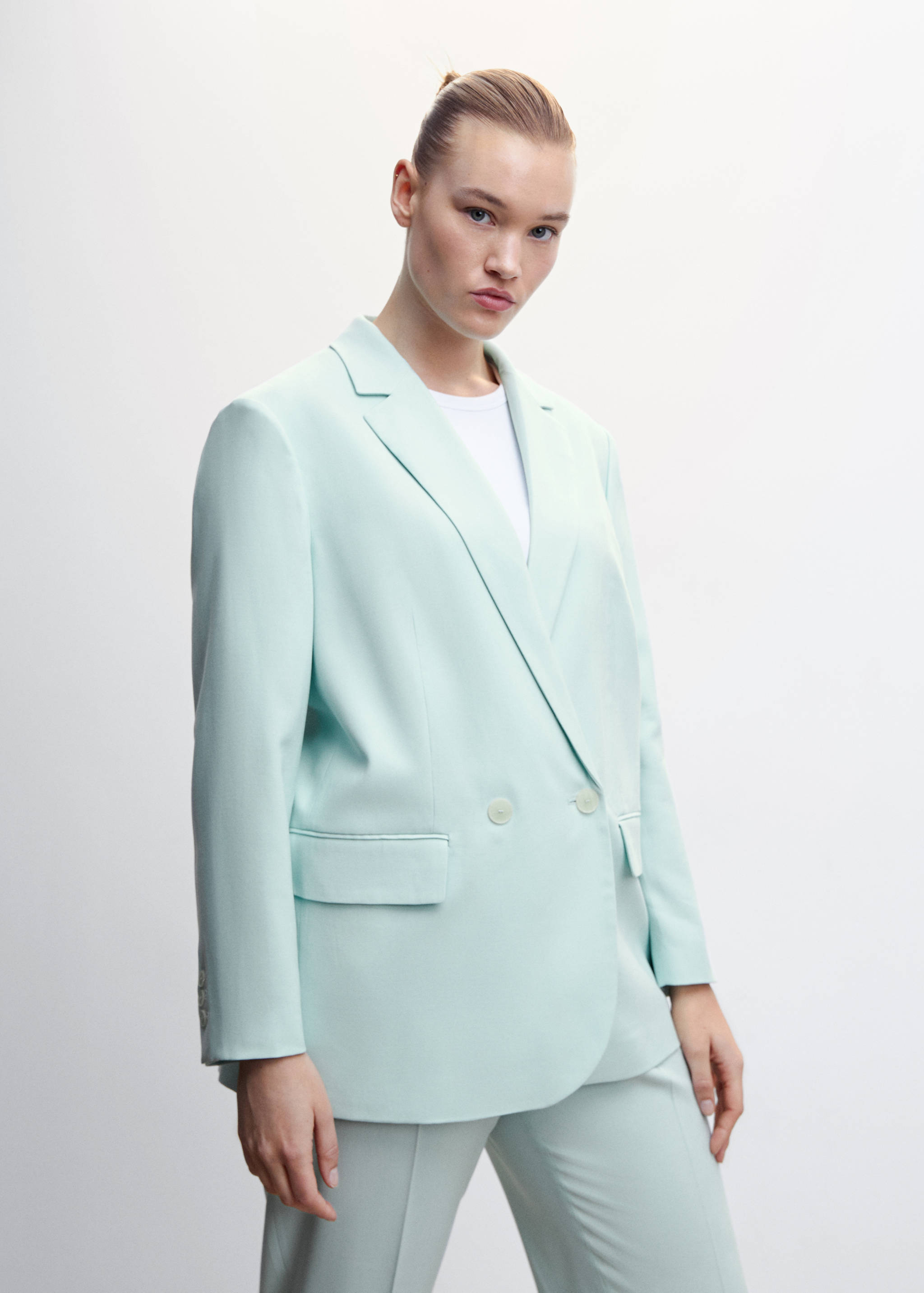 Zweireihige Anzugjacke - Detail des Artikels 5