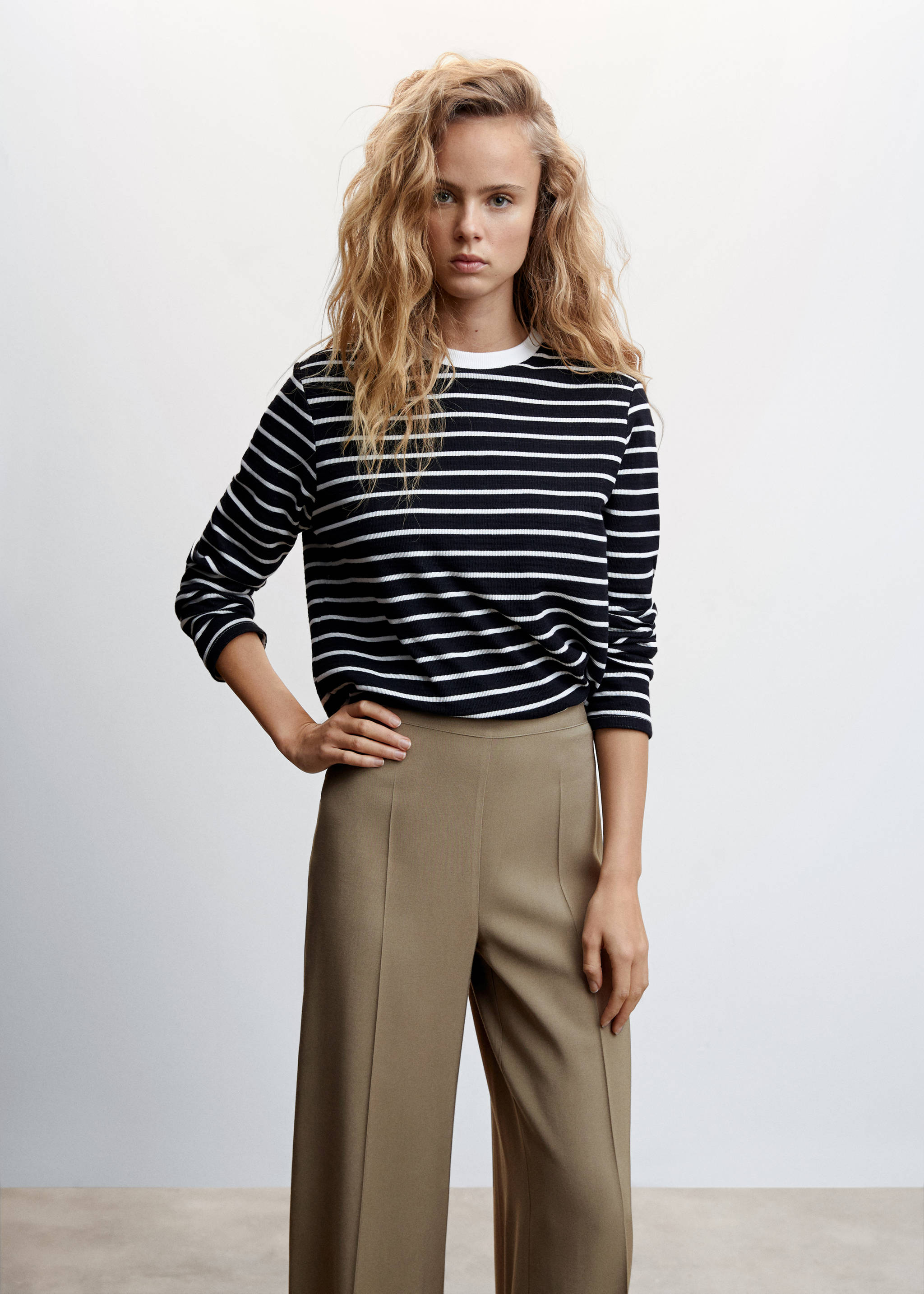 High-waist palazzo trousers - Details of the article 1