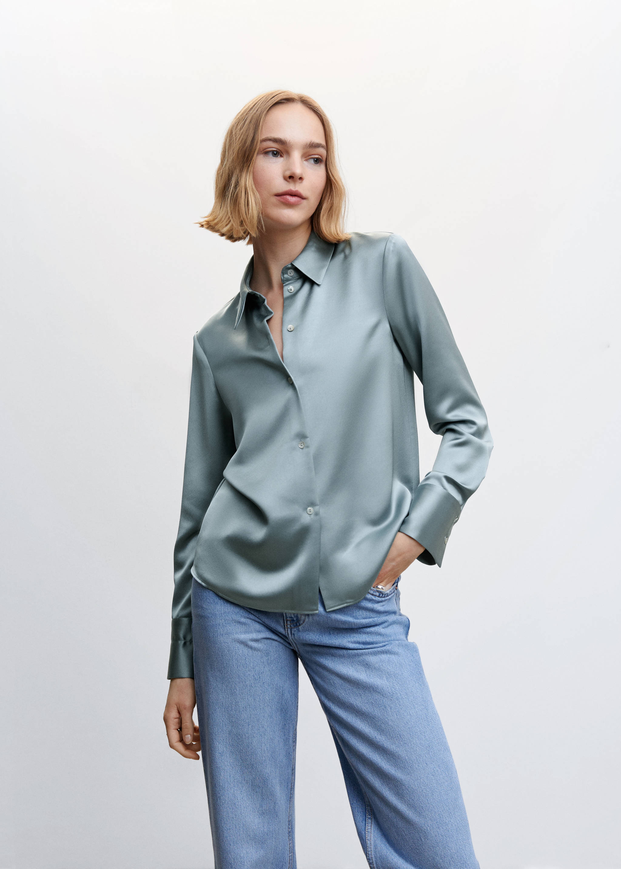 Satin buttoned shirt - Medium plane