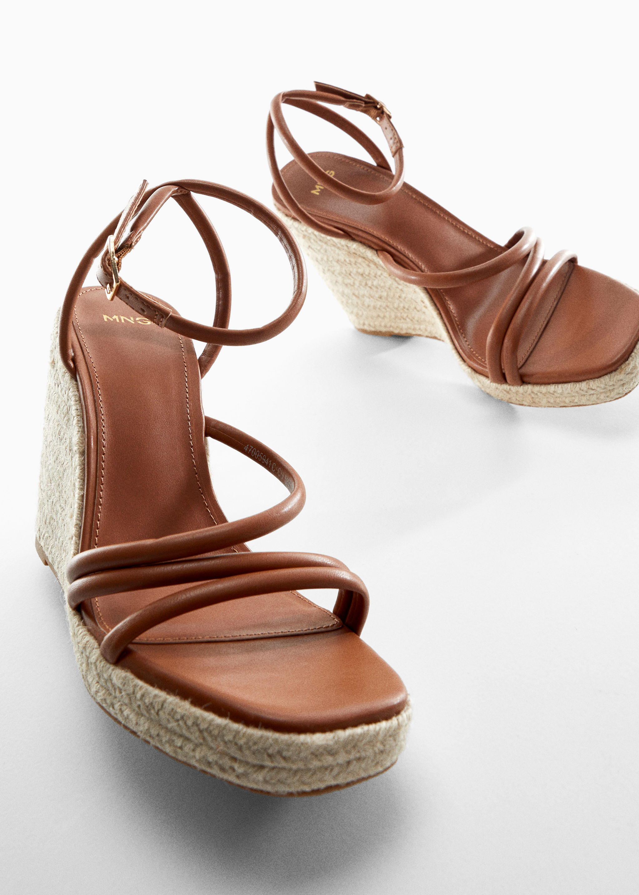 Wedge strips sandals - Details of the article 5