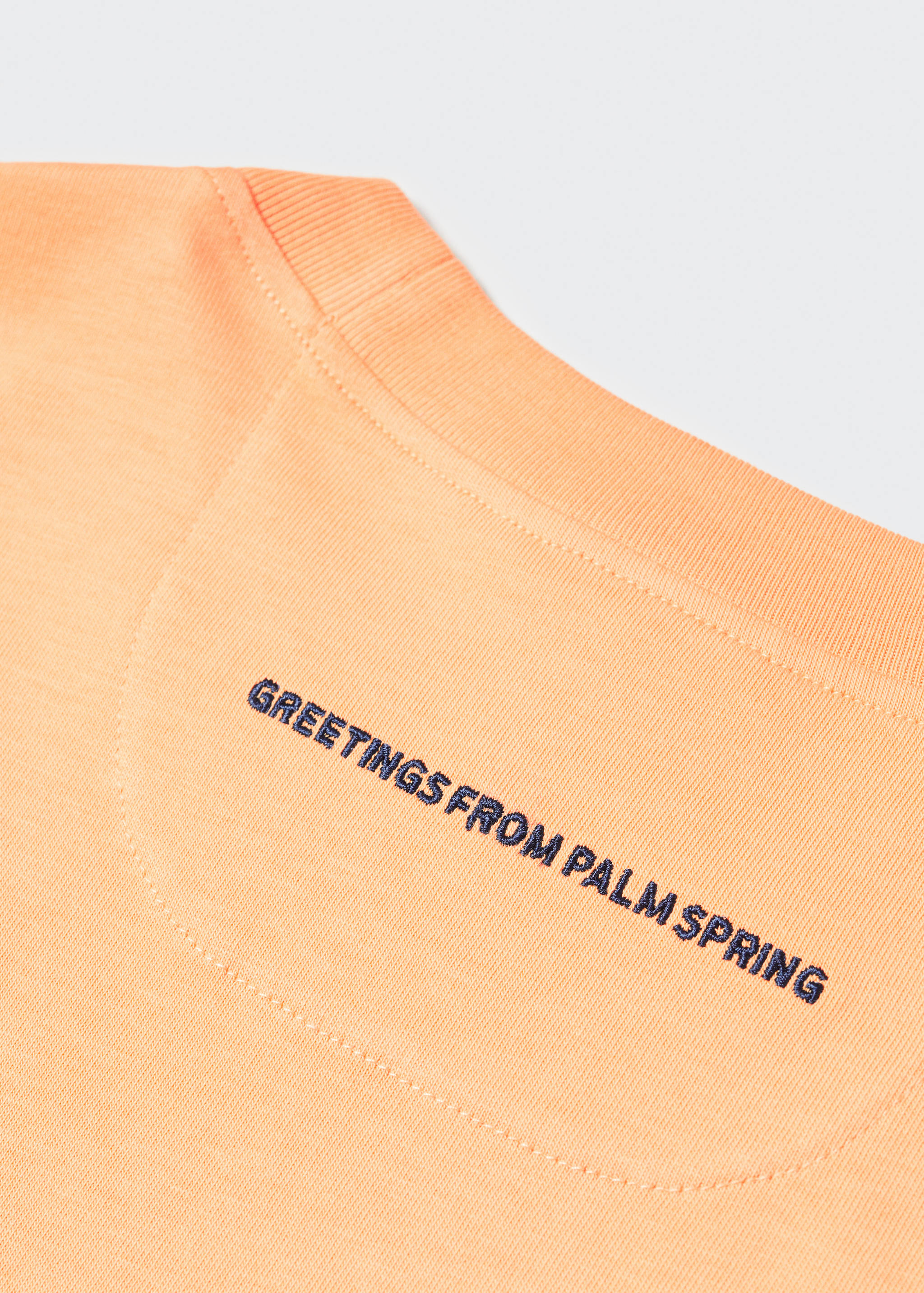 T-shirt de 100% algodão estampada - Pormenor do artigo 8