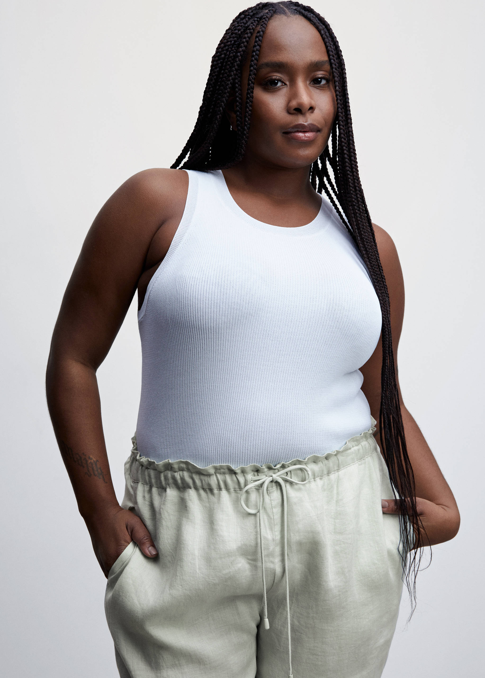 Linen jogger trousers - Details of the article 5