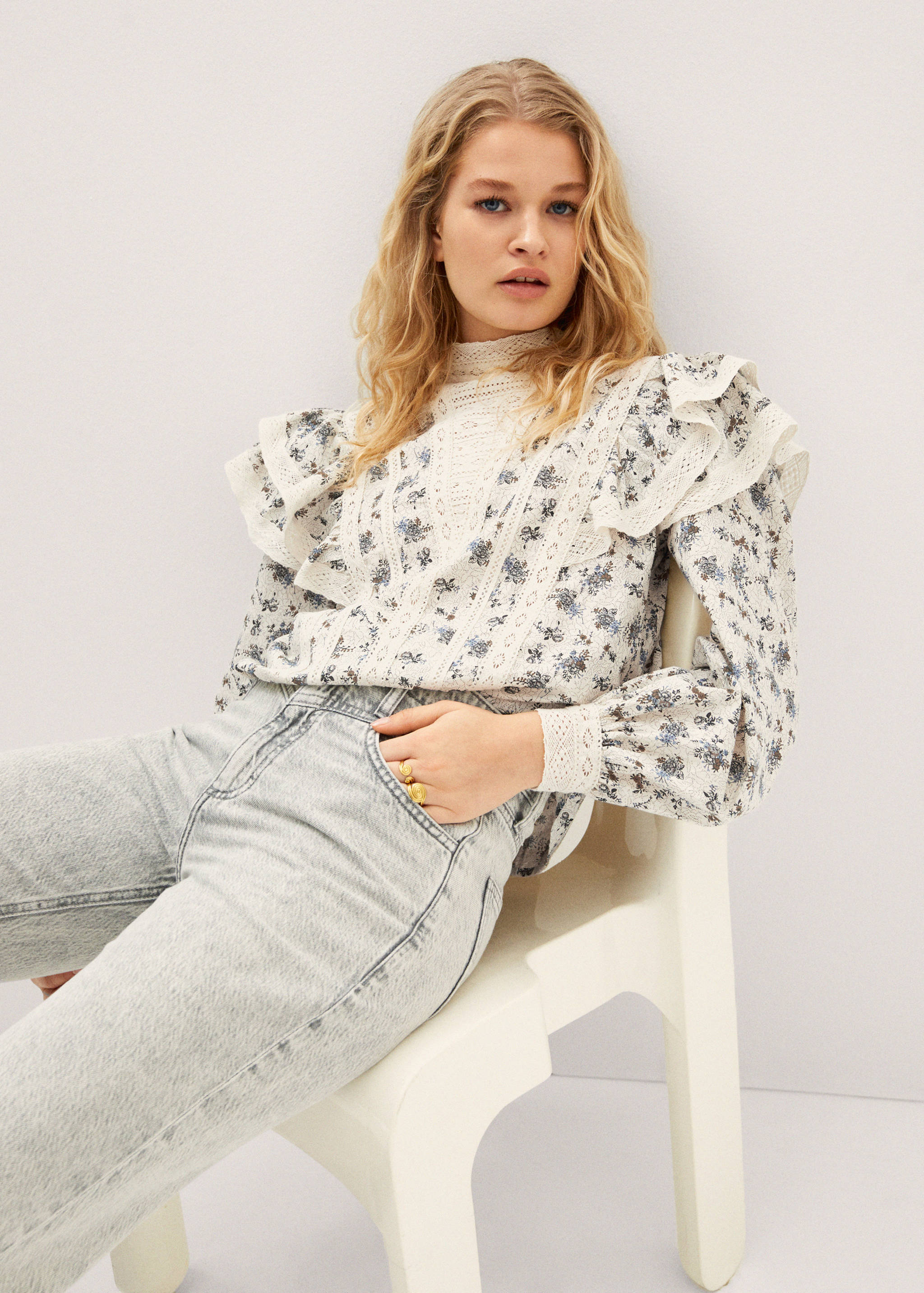 Bestickte Rüschenbluse - Detail des Artikels 2