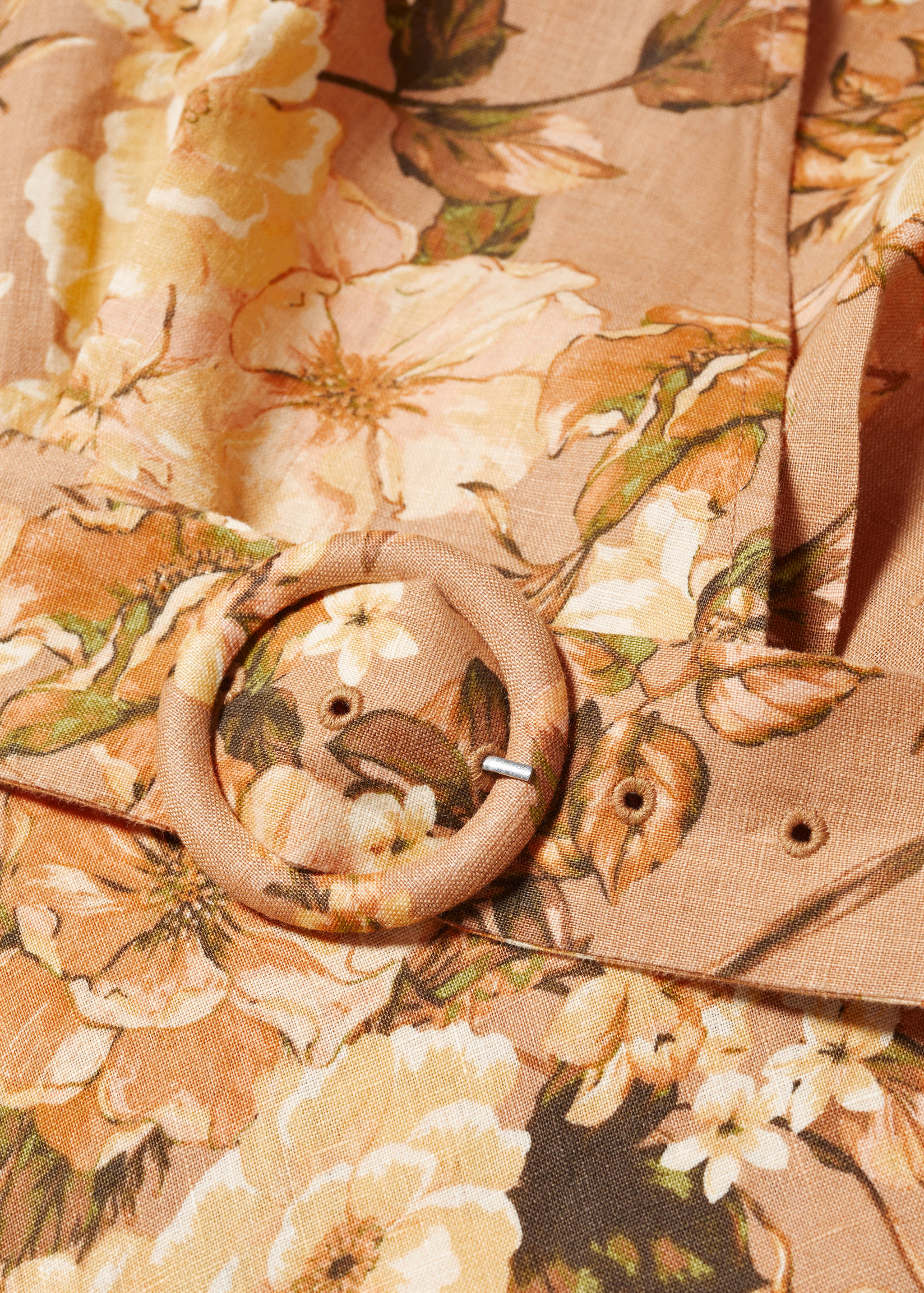 Vestido de linho às flores - Pormenor do artigo 8