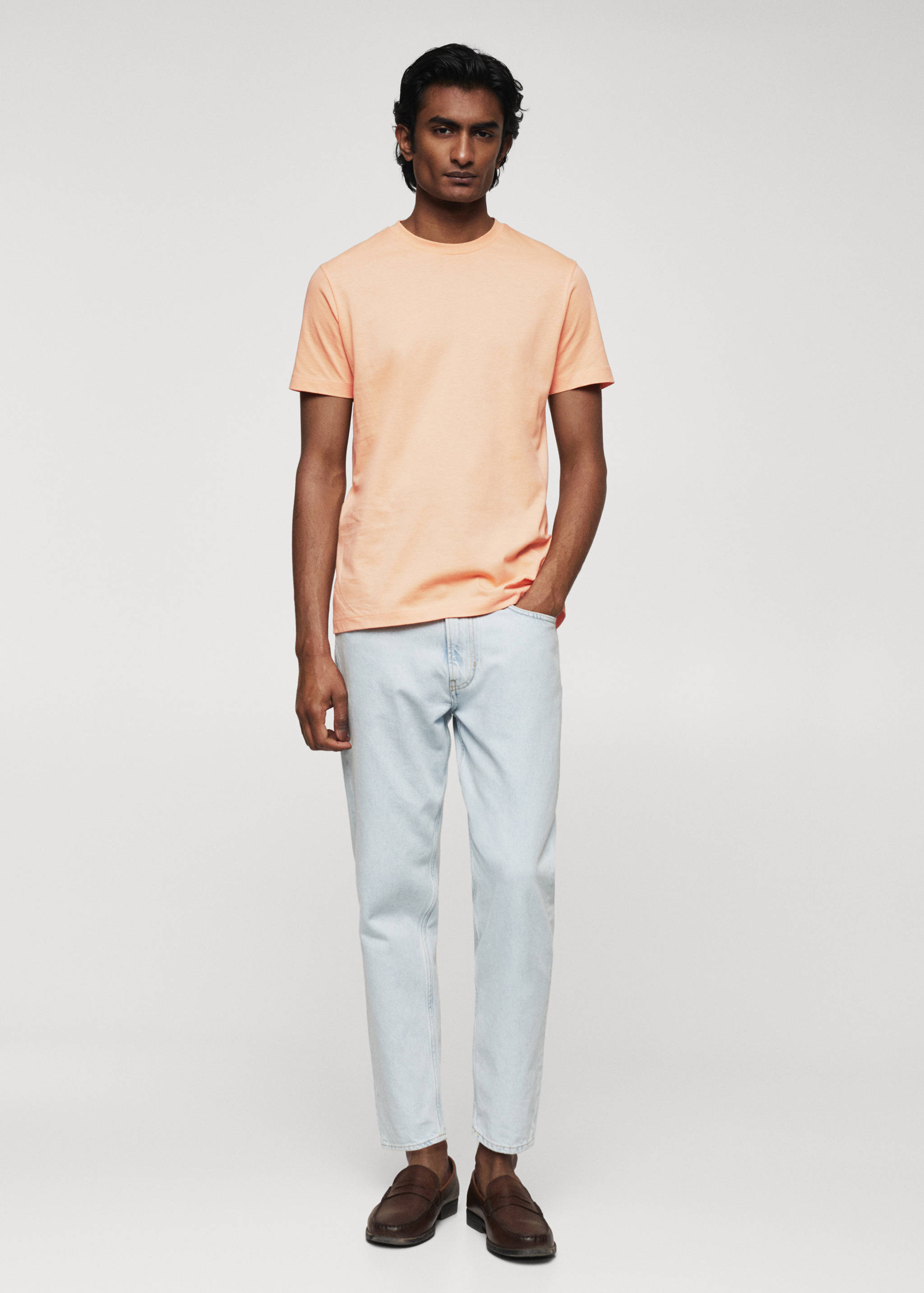 Camiseta 100% algodón  - Plano general