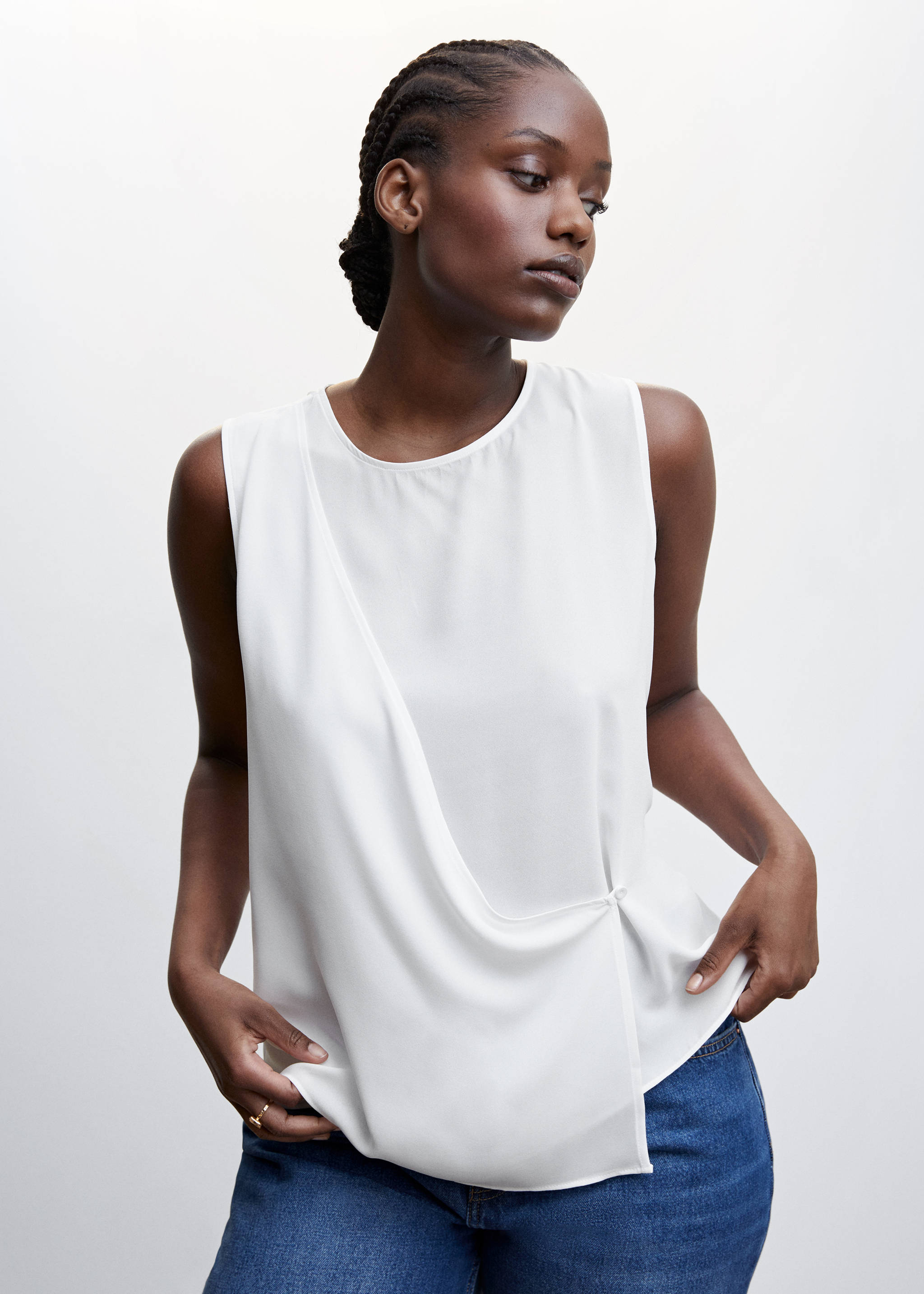 Wrap blouse with button - Details of the article 5