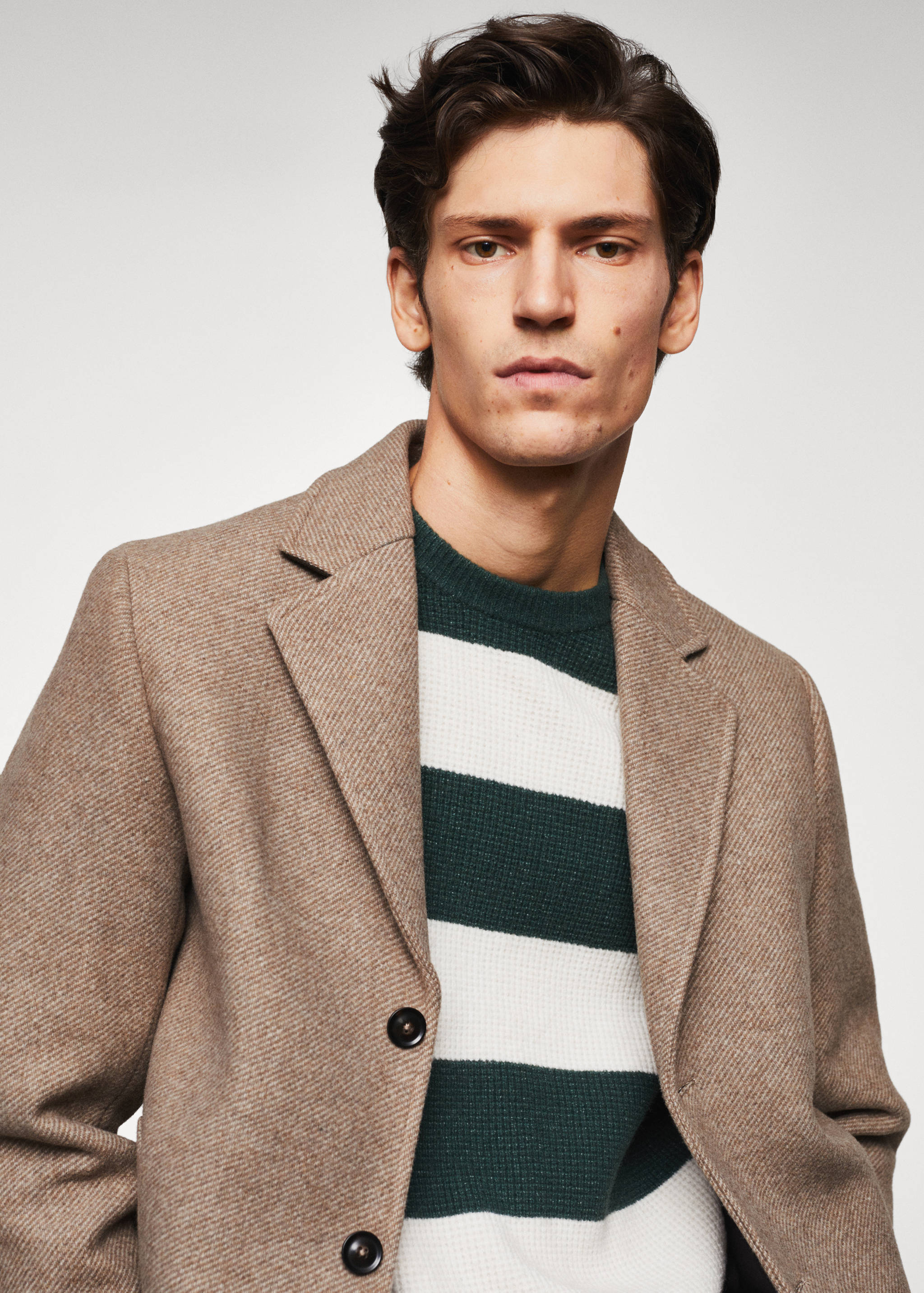 Mantel aus recycelter Wolle - Detail des Artikels 1