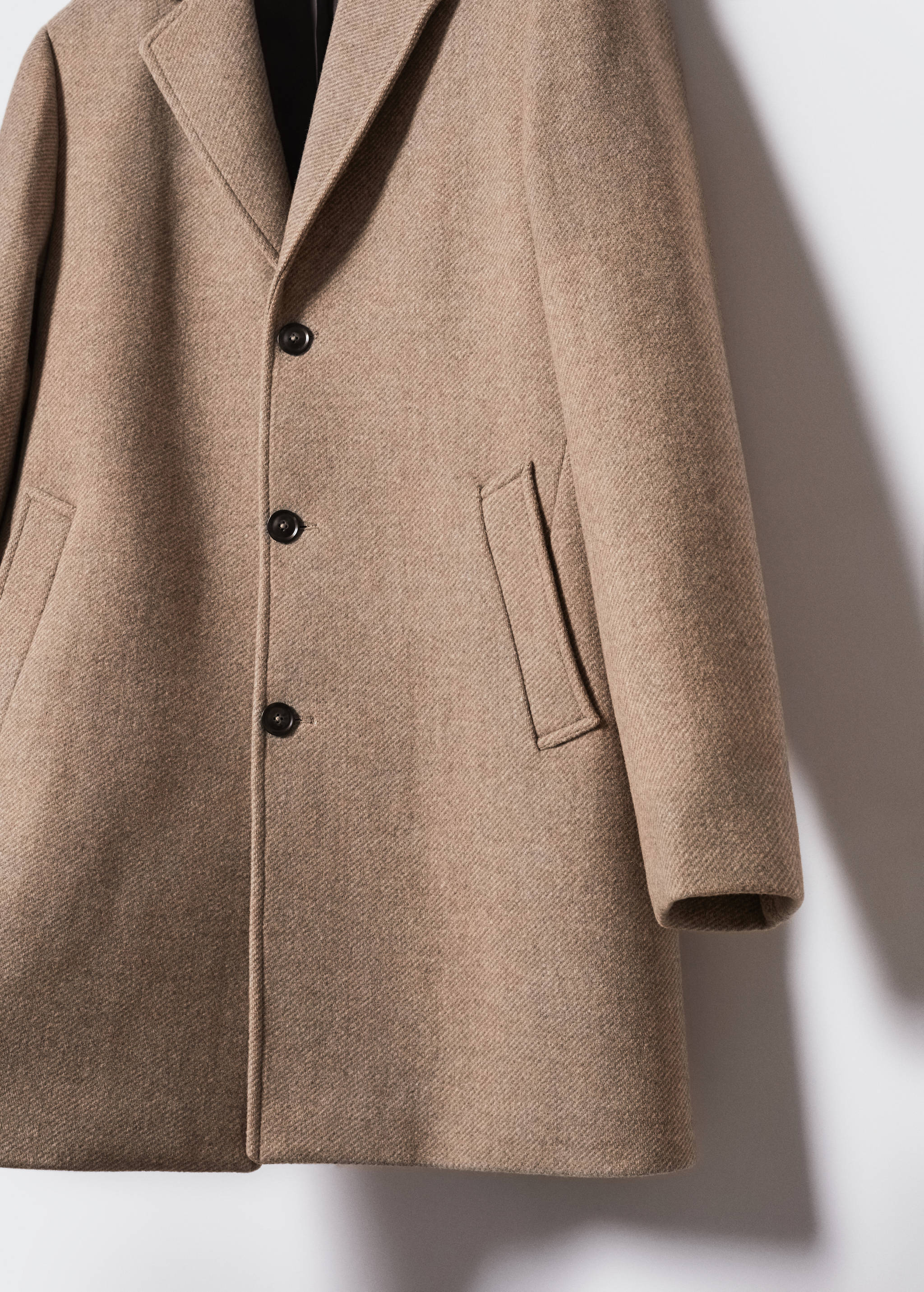 Mantel aus recycelter Wolle - Detail des Artikels 8