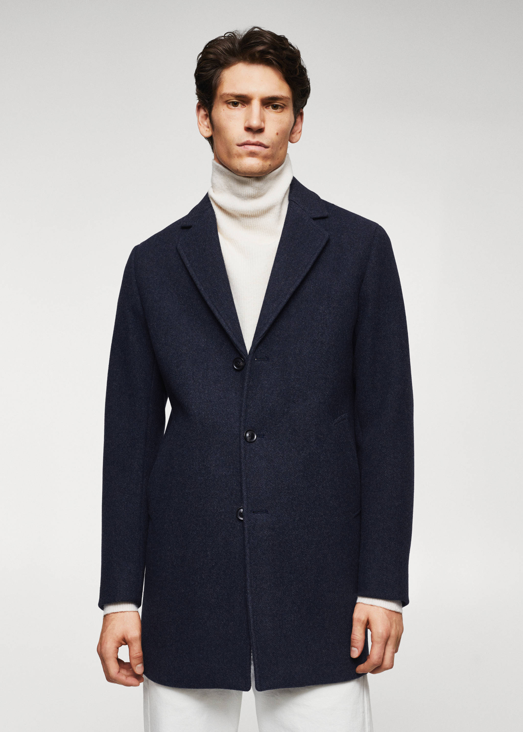 Mantel aus recycelter Wolle - Mittlere Ansicht