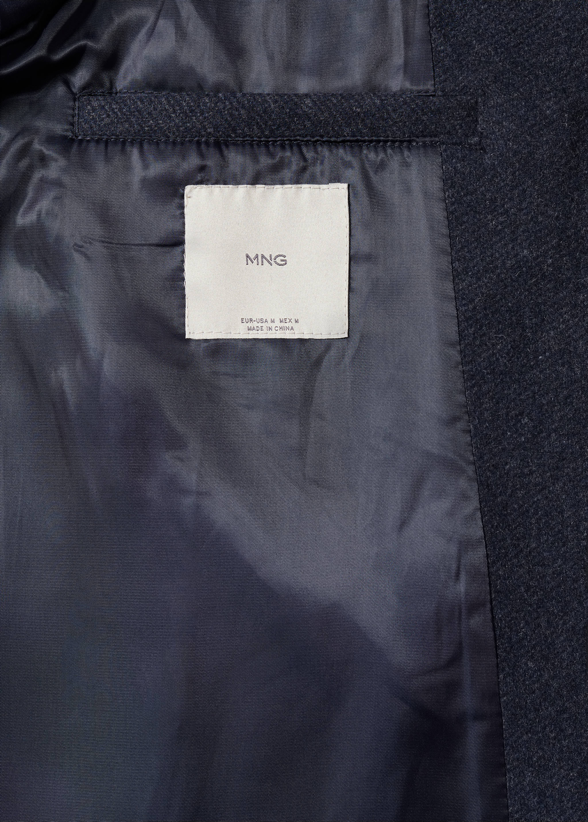 Mantel aus recycelter Wolle - Detail des Artikels 0