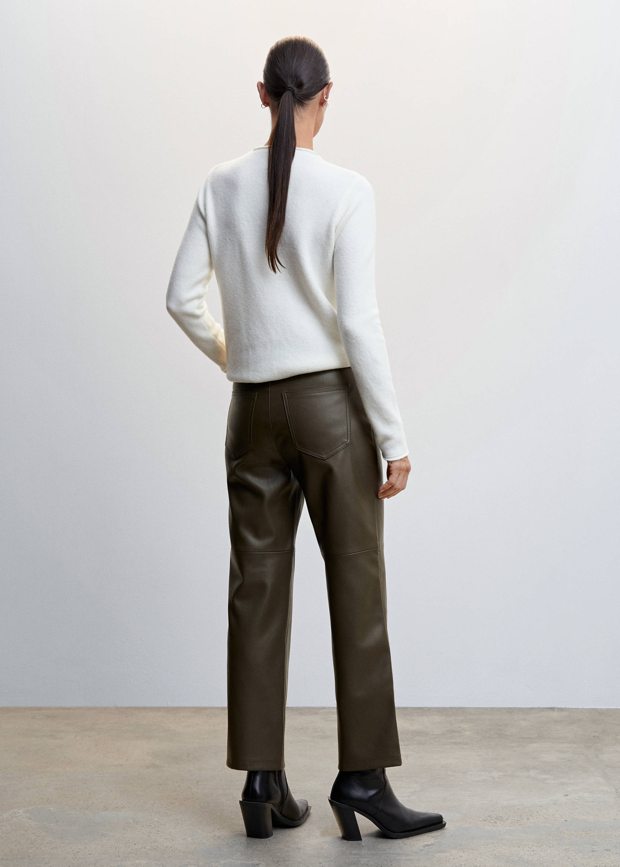 Straight-leg faux-leather trousers - Reverse of the article