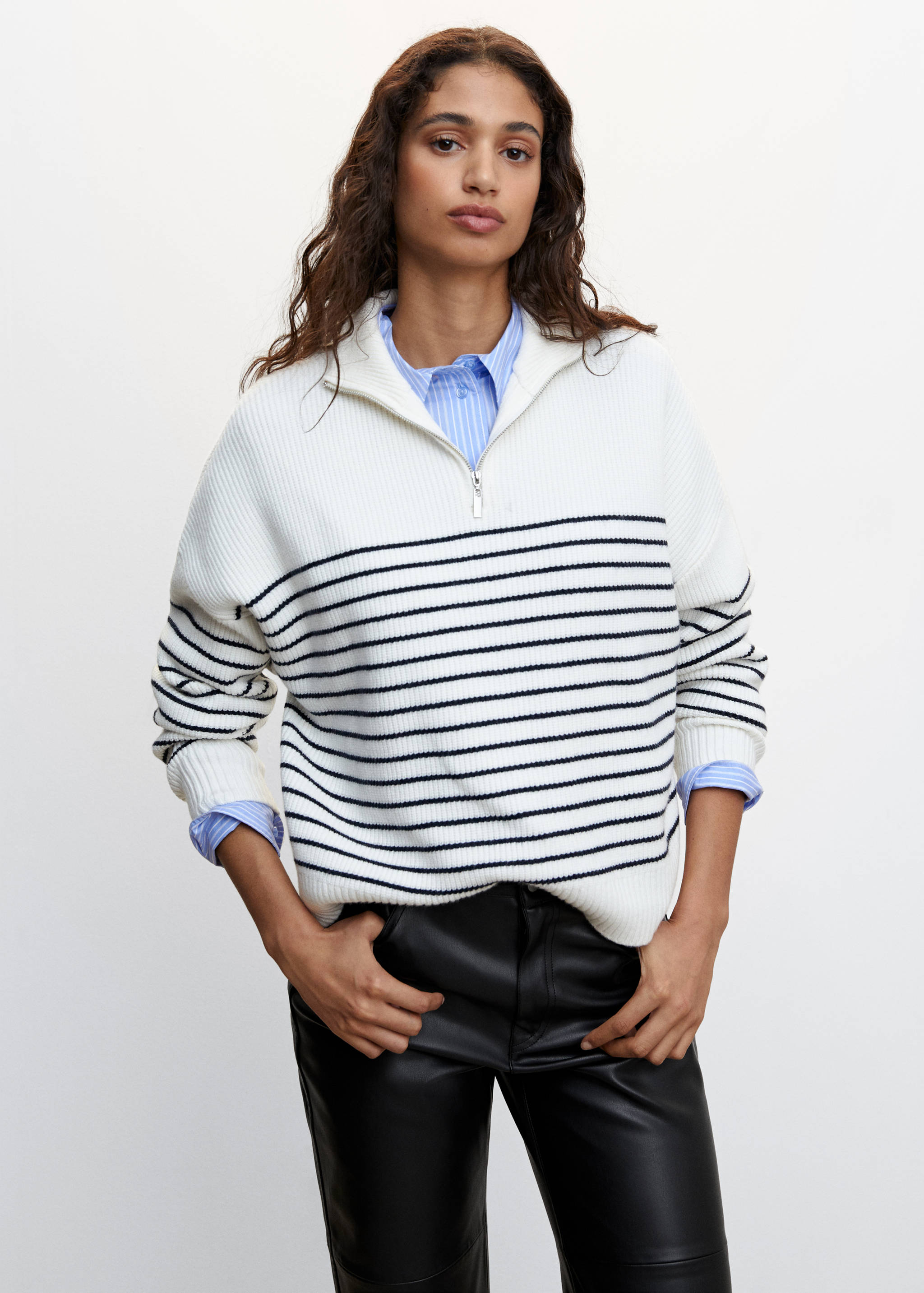 Straight-leg faux-leather trousers - Details of the article 1