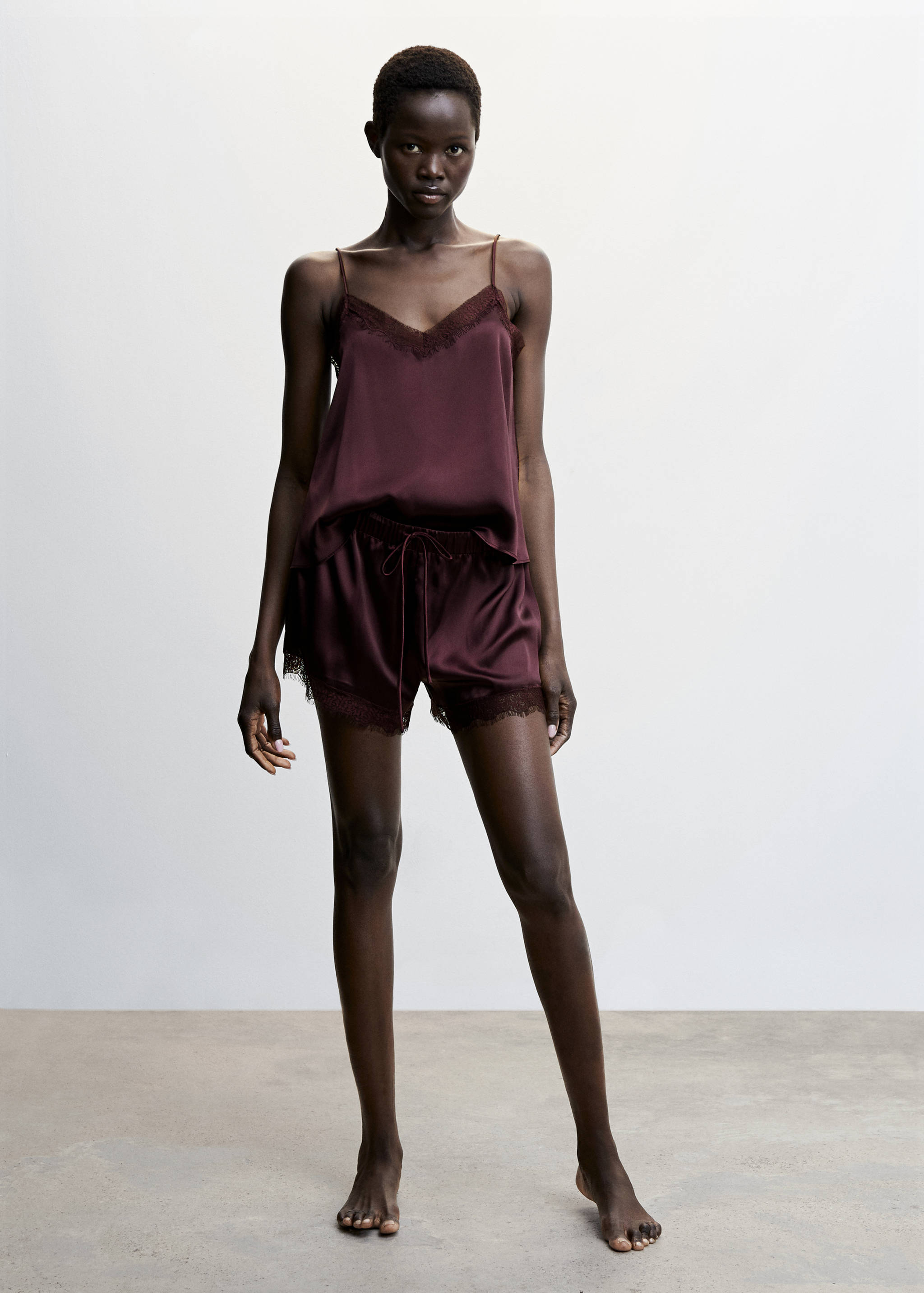 Satin lace shorts - General plane