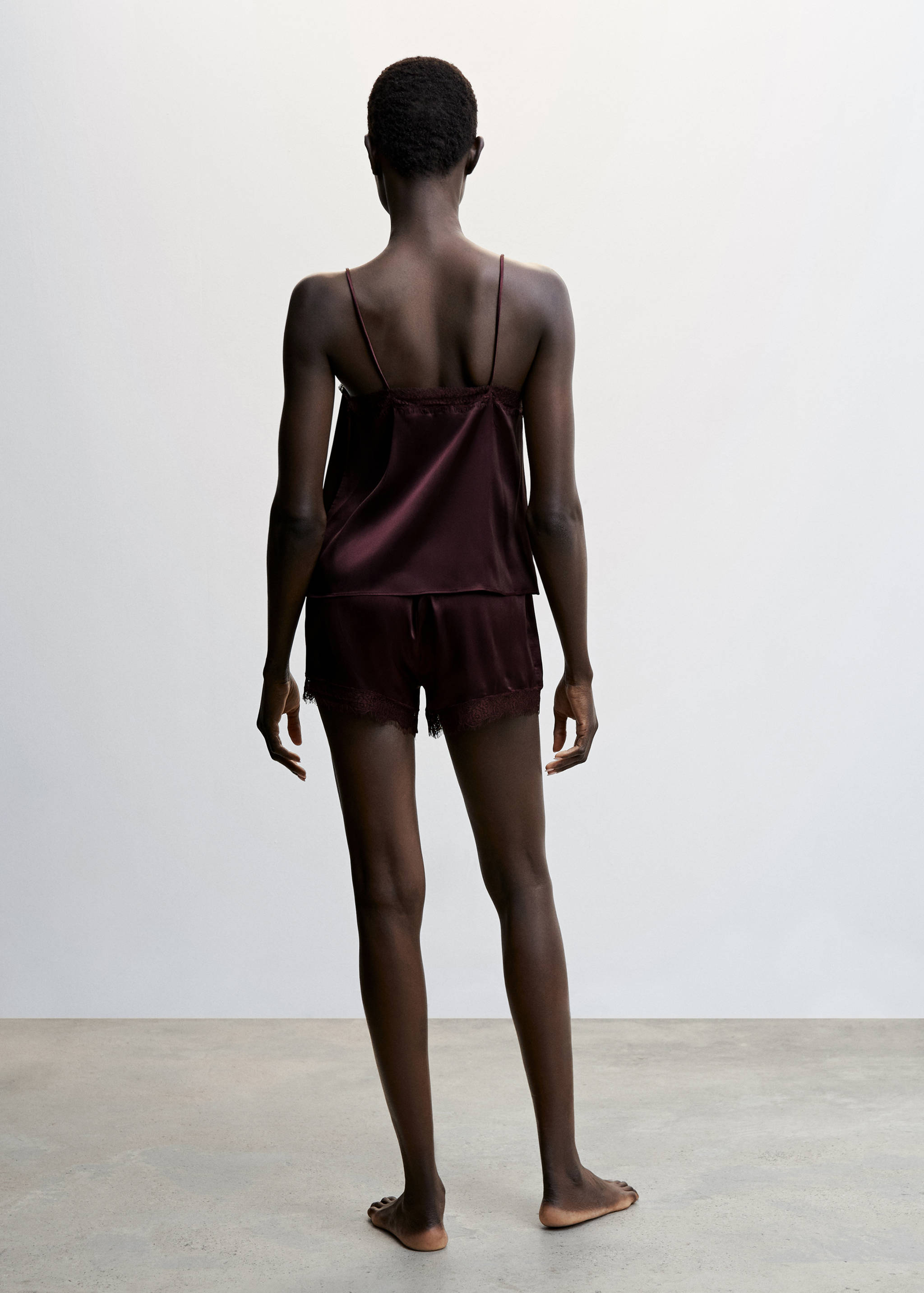 Satin lace shorts - Reverse of the article