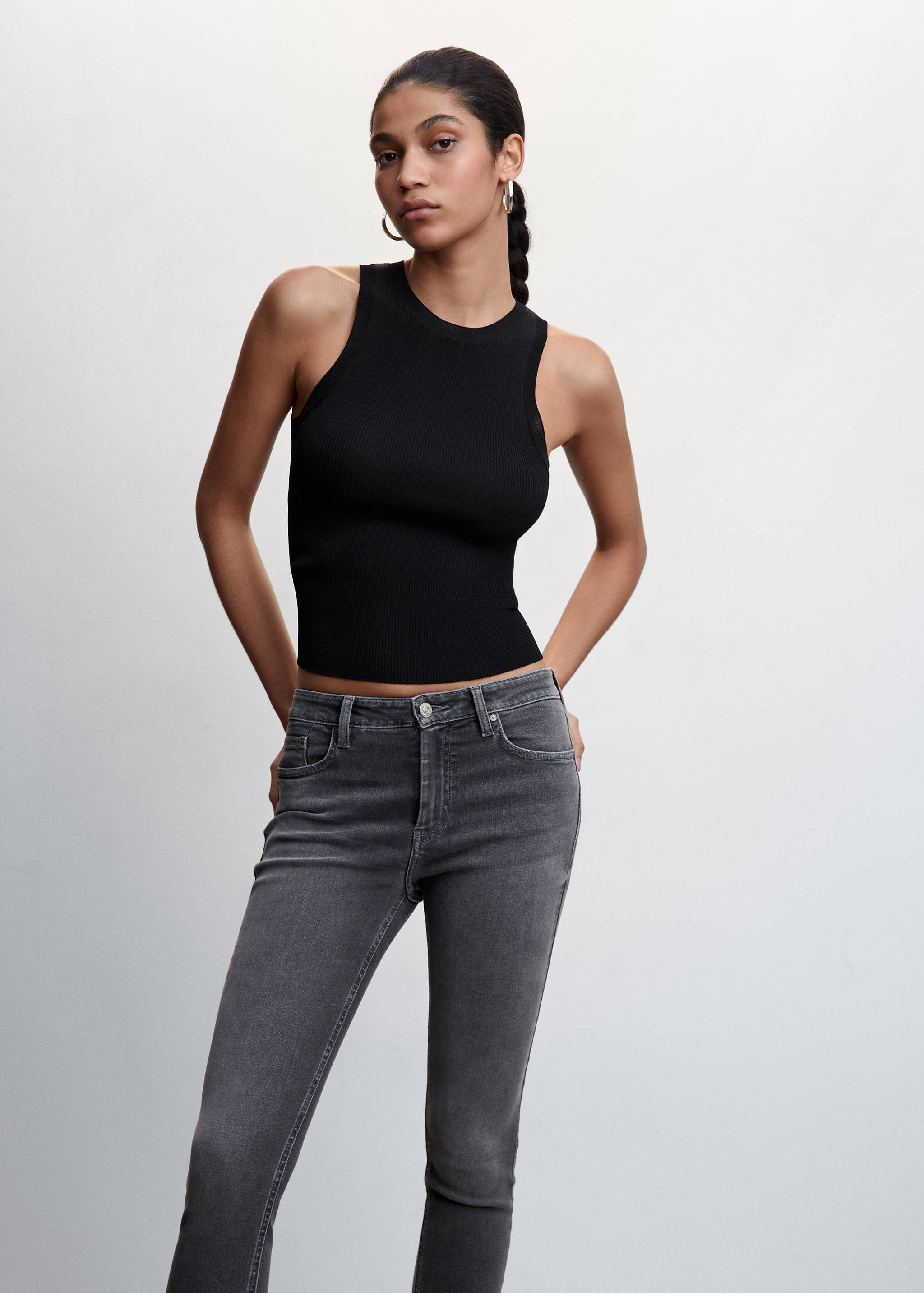 Skinny cropped jeans - Details of the article 1