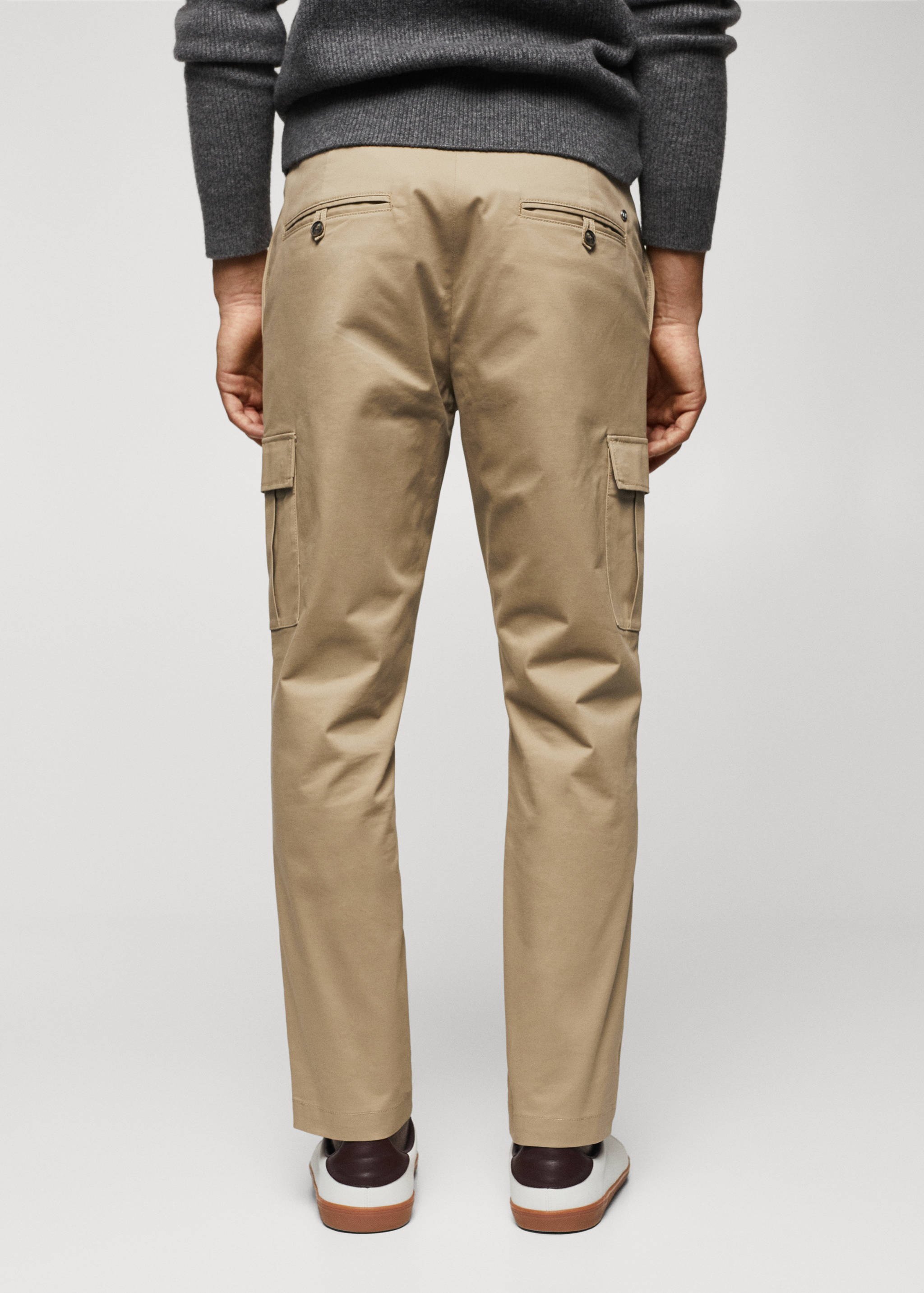 Bavlněné kalhoty s kapsami - Zadní strana zboží