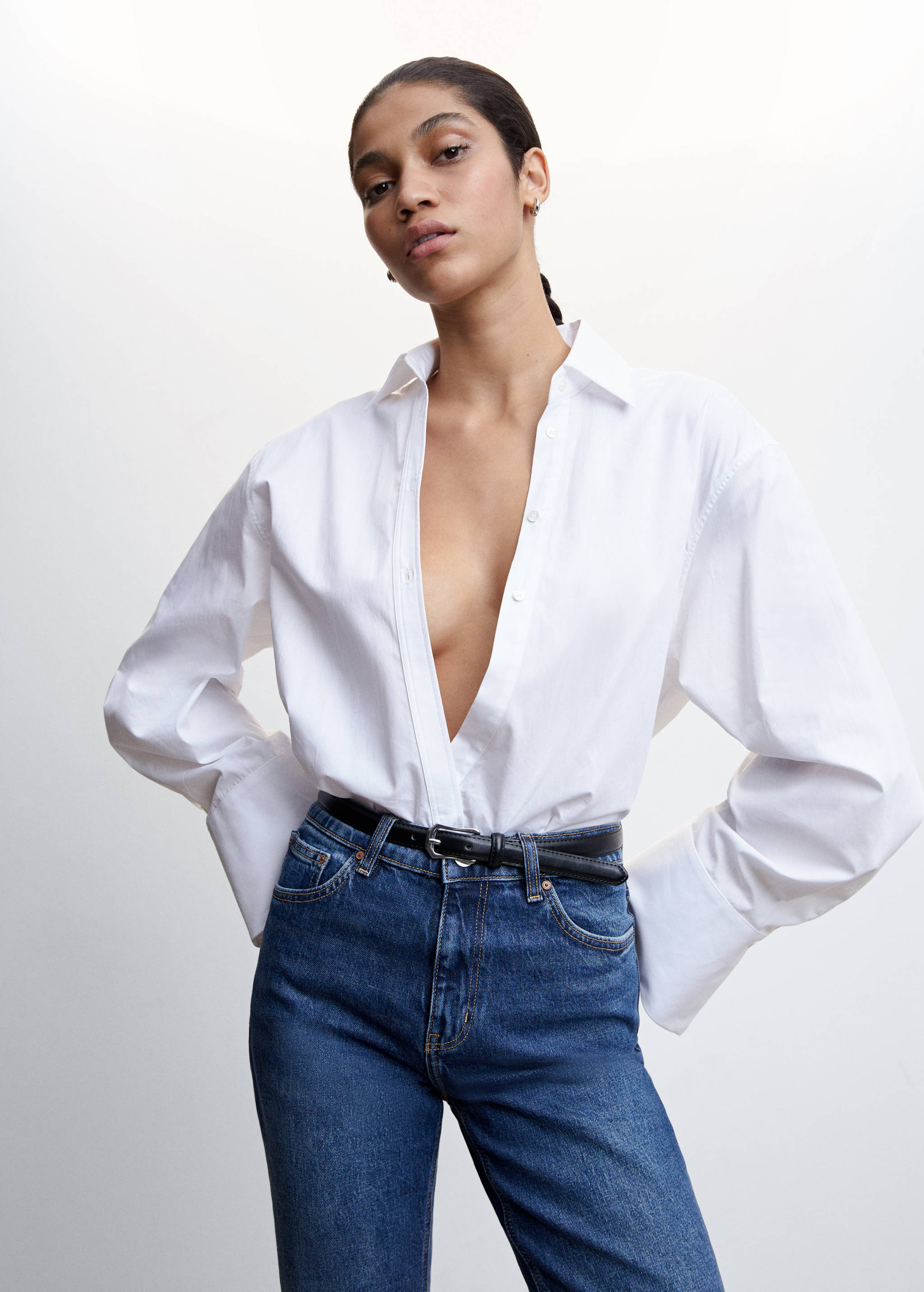 Comfort Mom-Jeans mit hoher Bundhöhe - Detail des Artikels 1