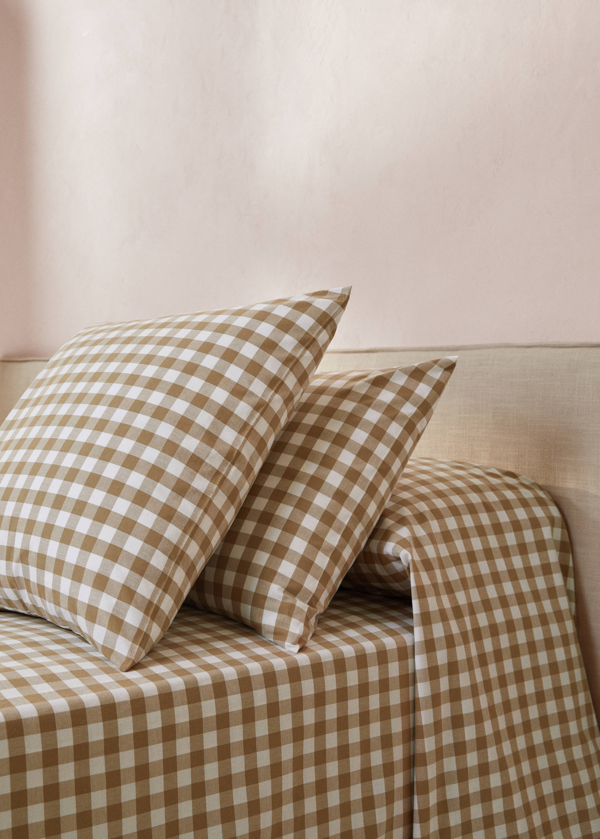 100% cotton gingham check cushion covers 60x60cm (Pack of 2) - General plane