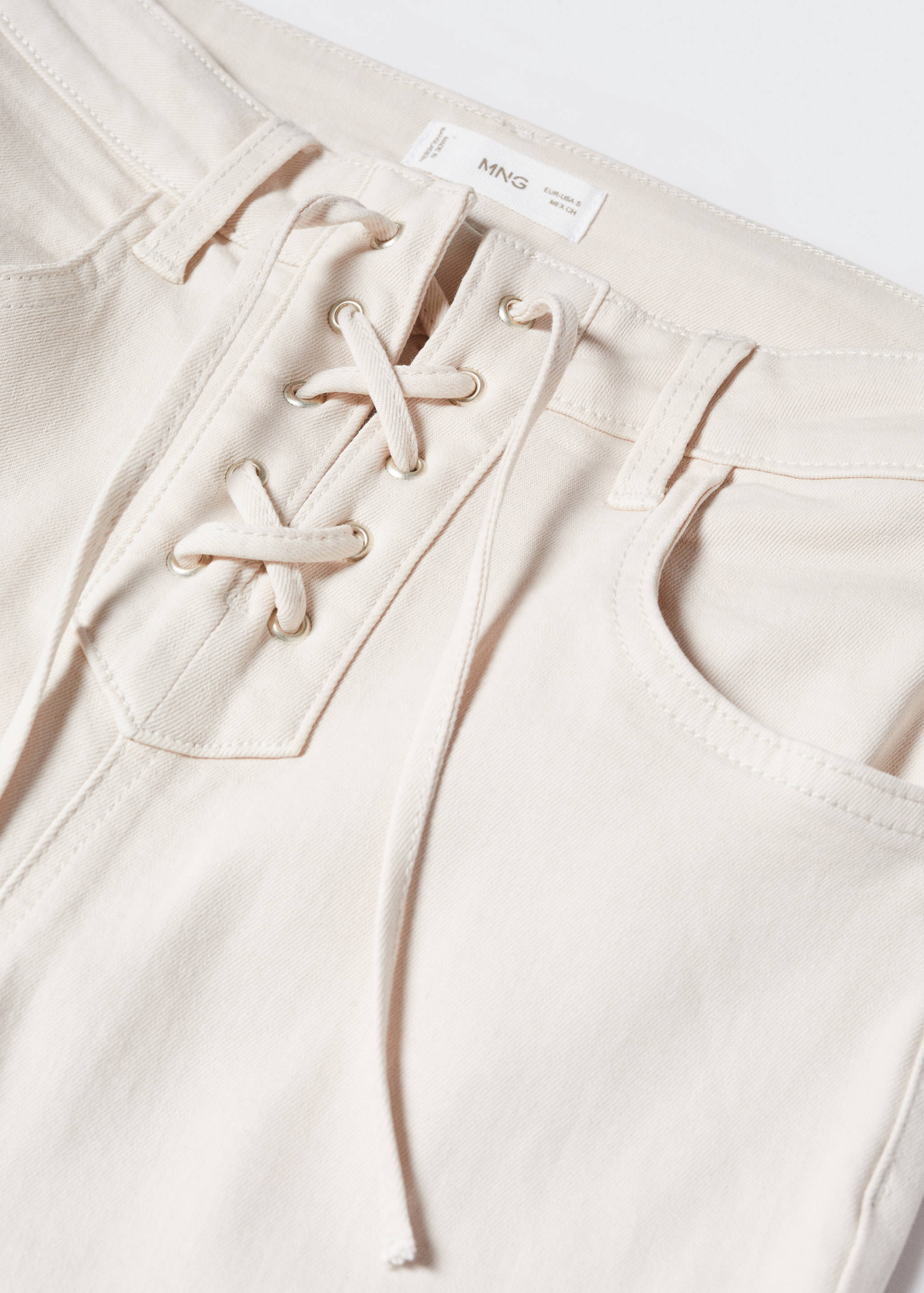 Jeans mit Schleife - Detail des Artikels 8