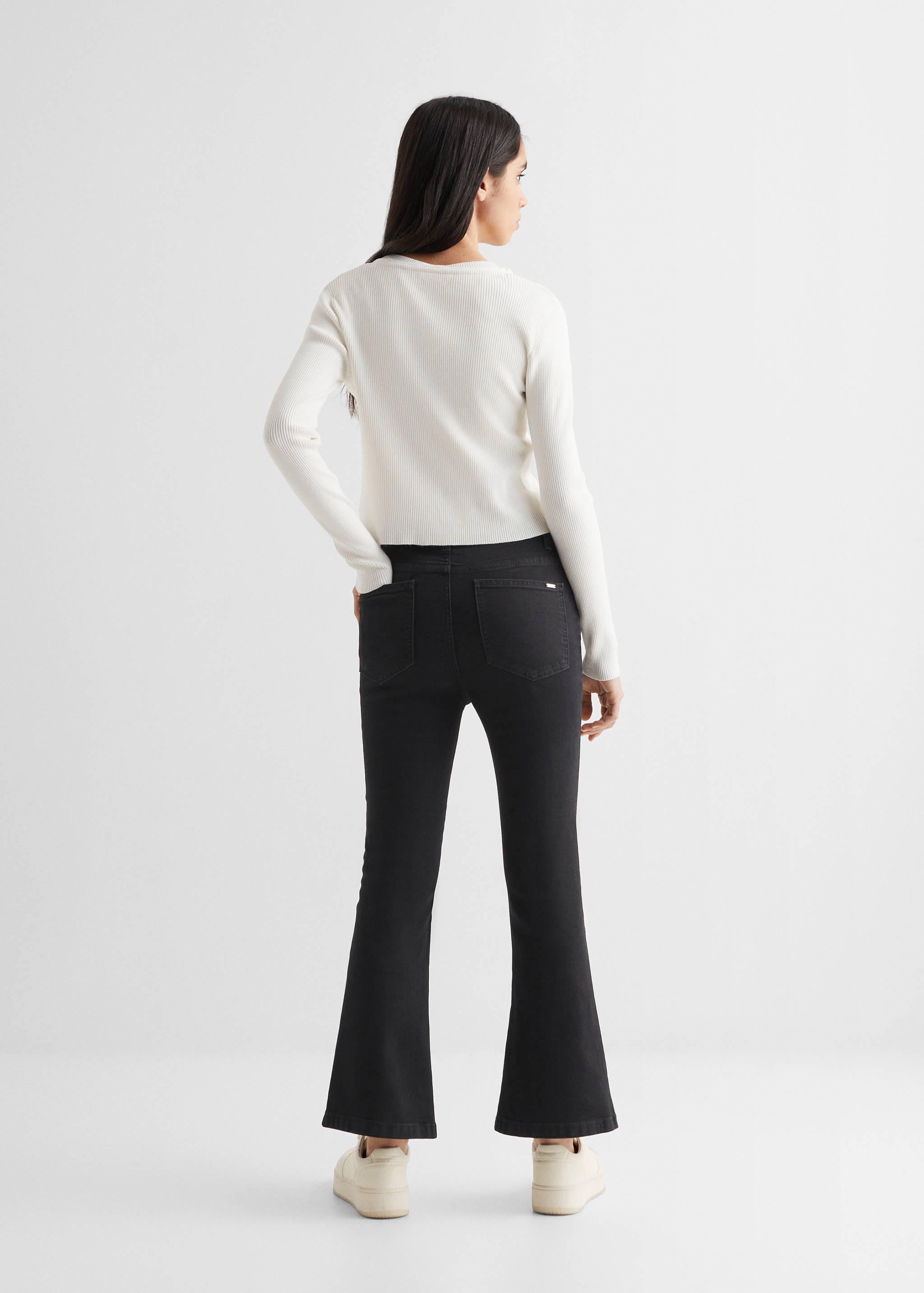 Jeans mit Schleife - Rückseite des Artikels