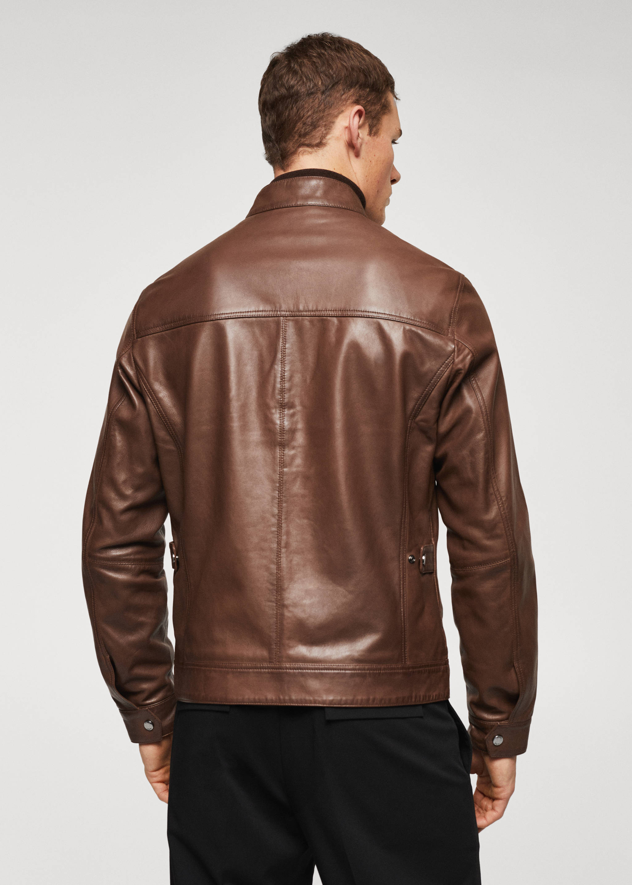 Leather biker jacket - Reverse of the article