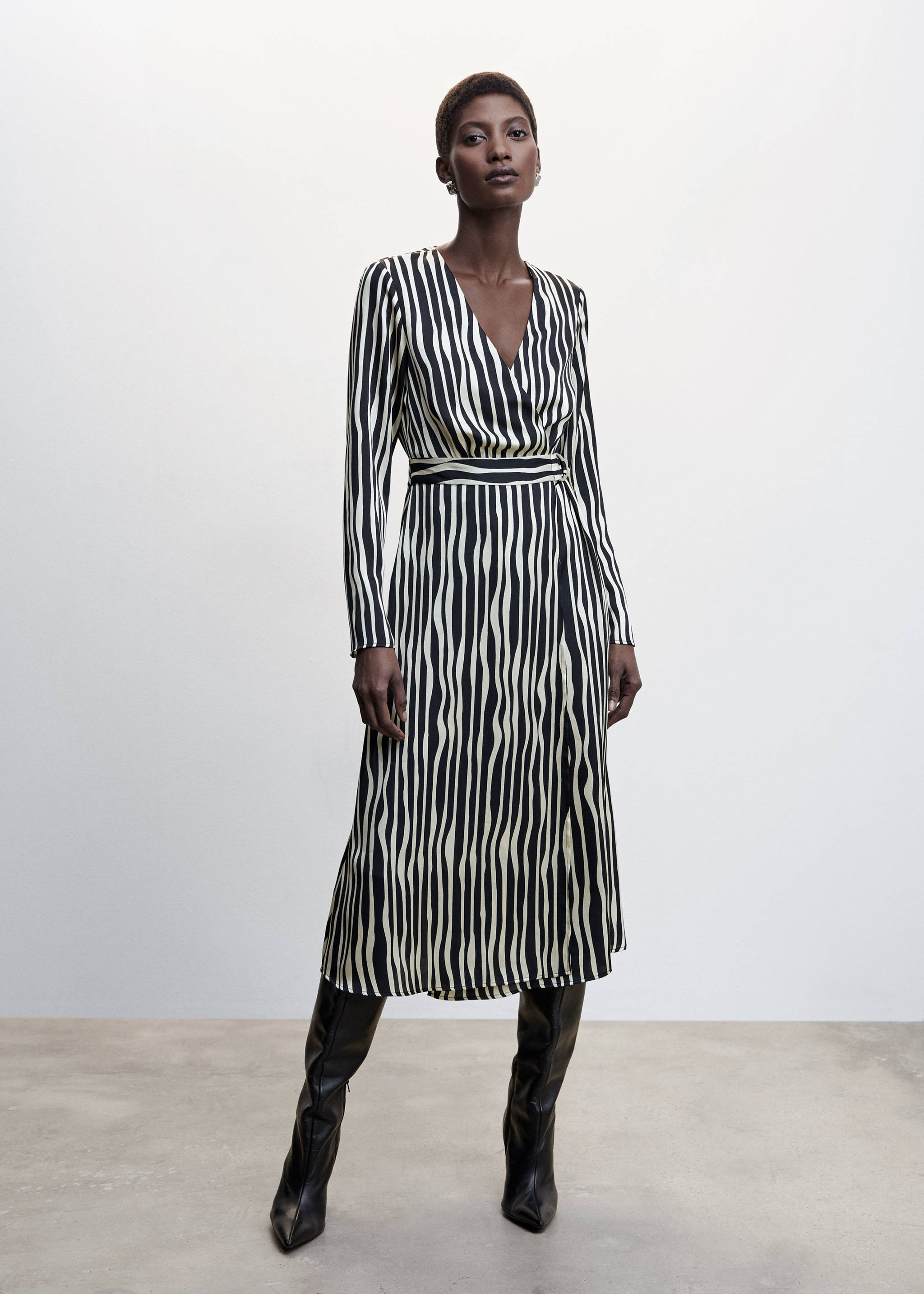 Striped midi dress - General plane